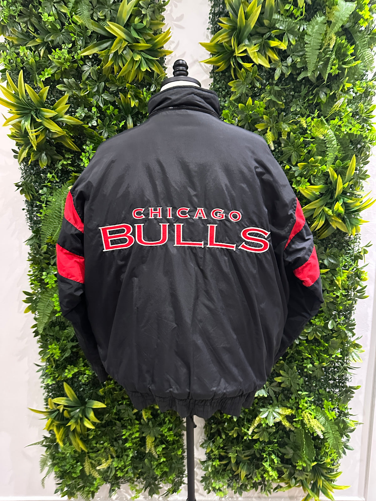 (Mens 2X) 90s Chicago Bulls Puffer Jacket