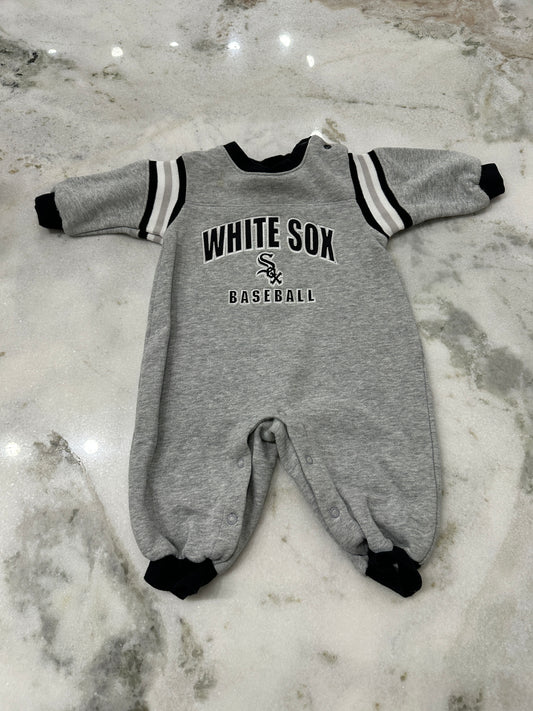 (Toddler 6-9M) MLB Chicago White Sox Onsie 007