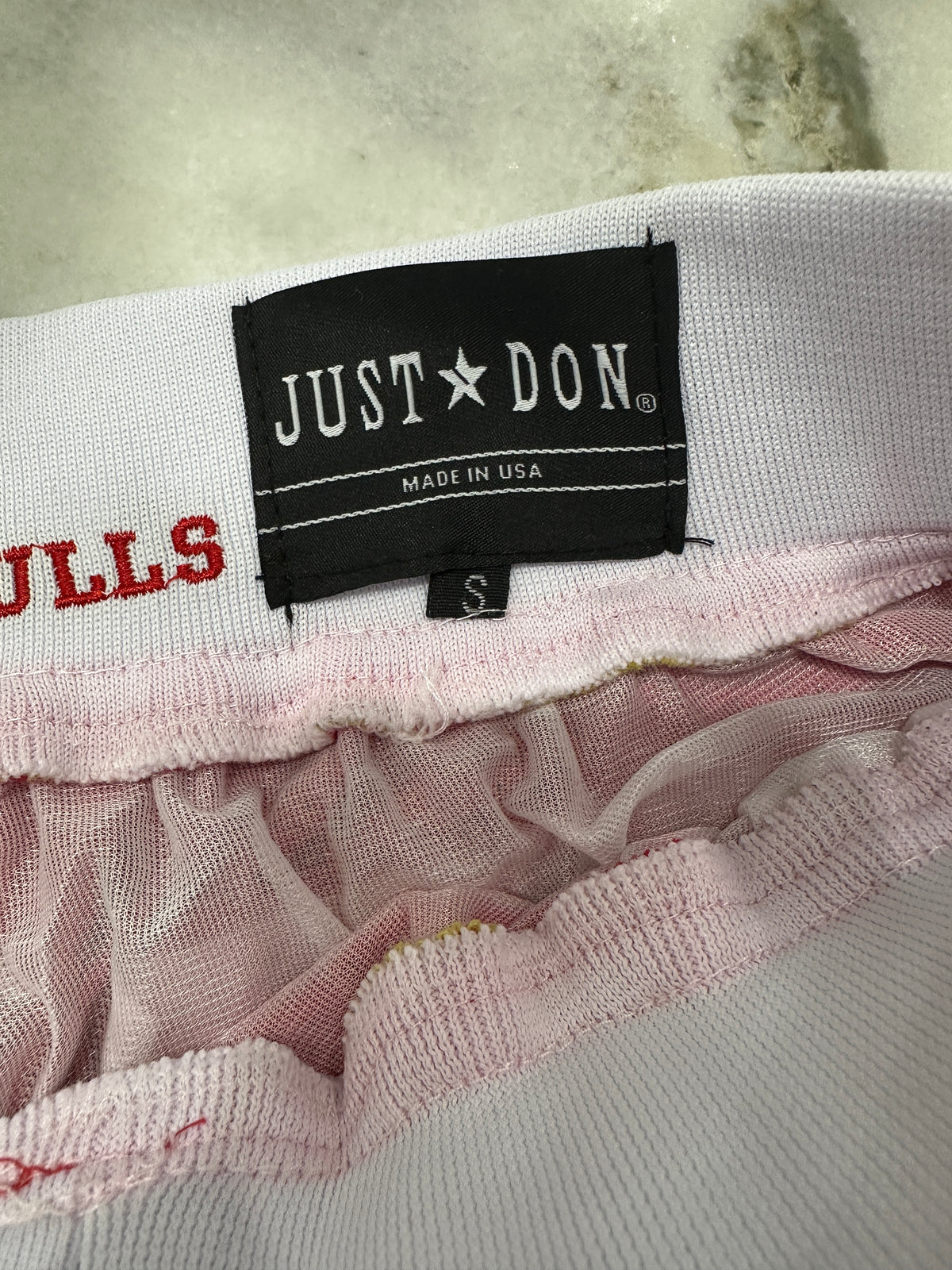 (Mens Small) NBA Chicago Bulls Red Basketball Shorts