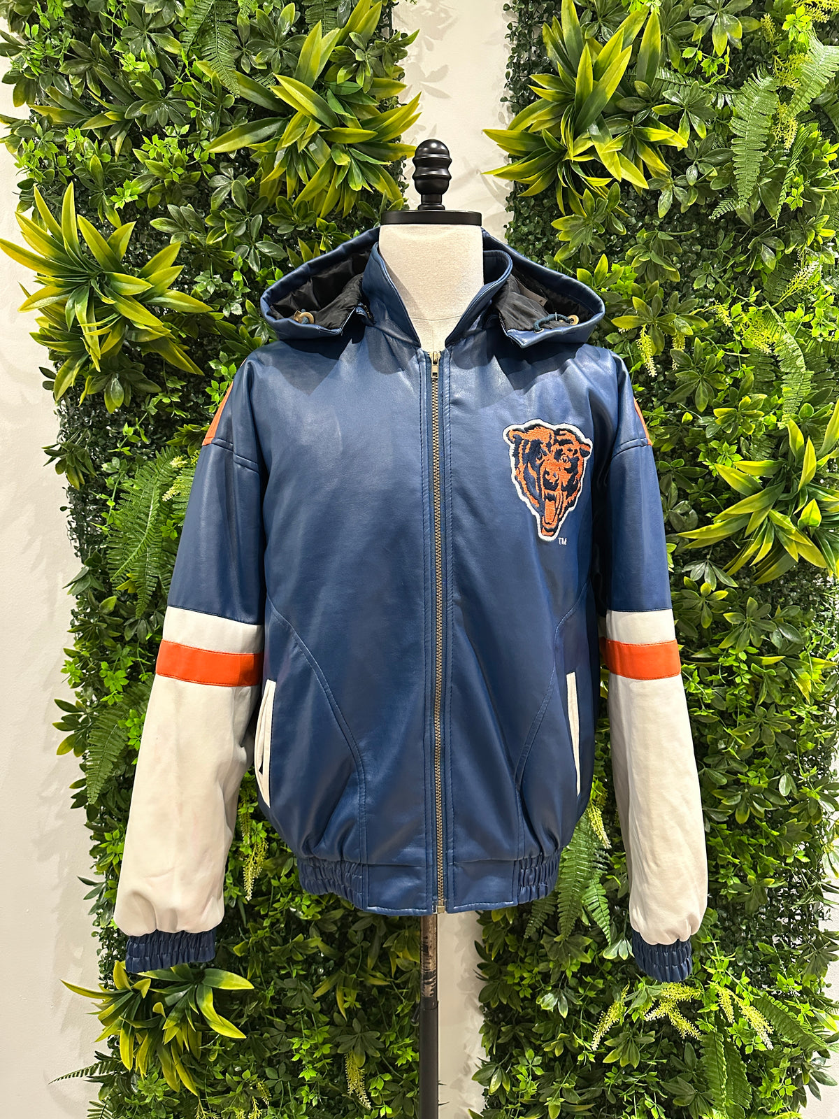 (Mens Large) 90s Chicago Bears Faux Leather Jacket 007
