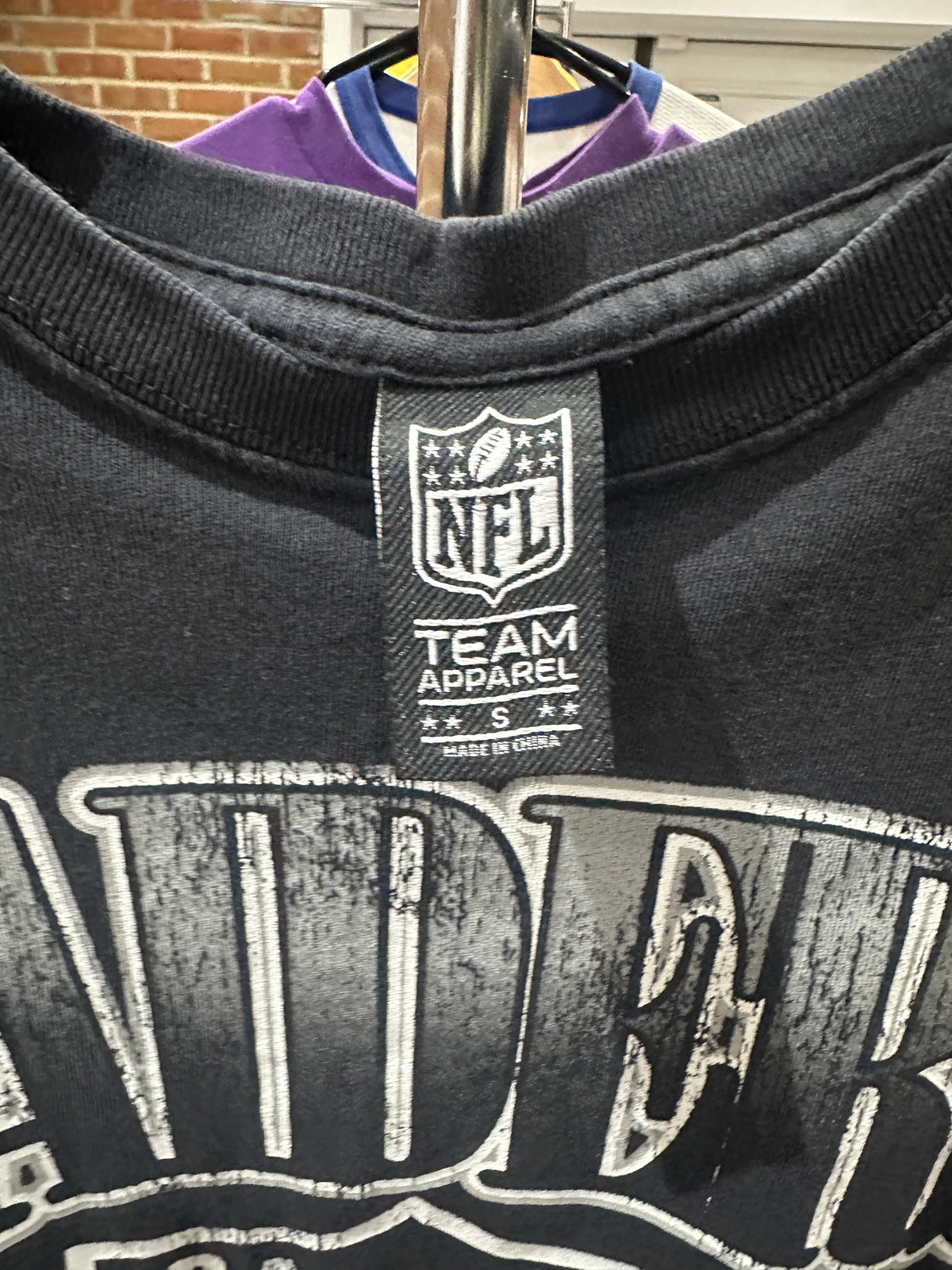 (Mens Small) NFL Las Vegas Raiders Shirt 007