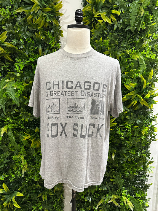 (Mens XL) 2001 'Chicago's 3 Greatest Disaters' 'Sox Suck' Shirt 007