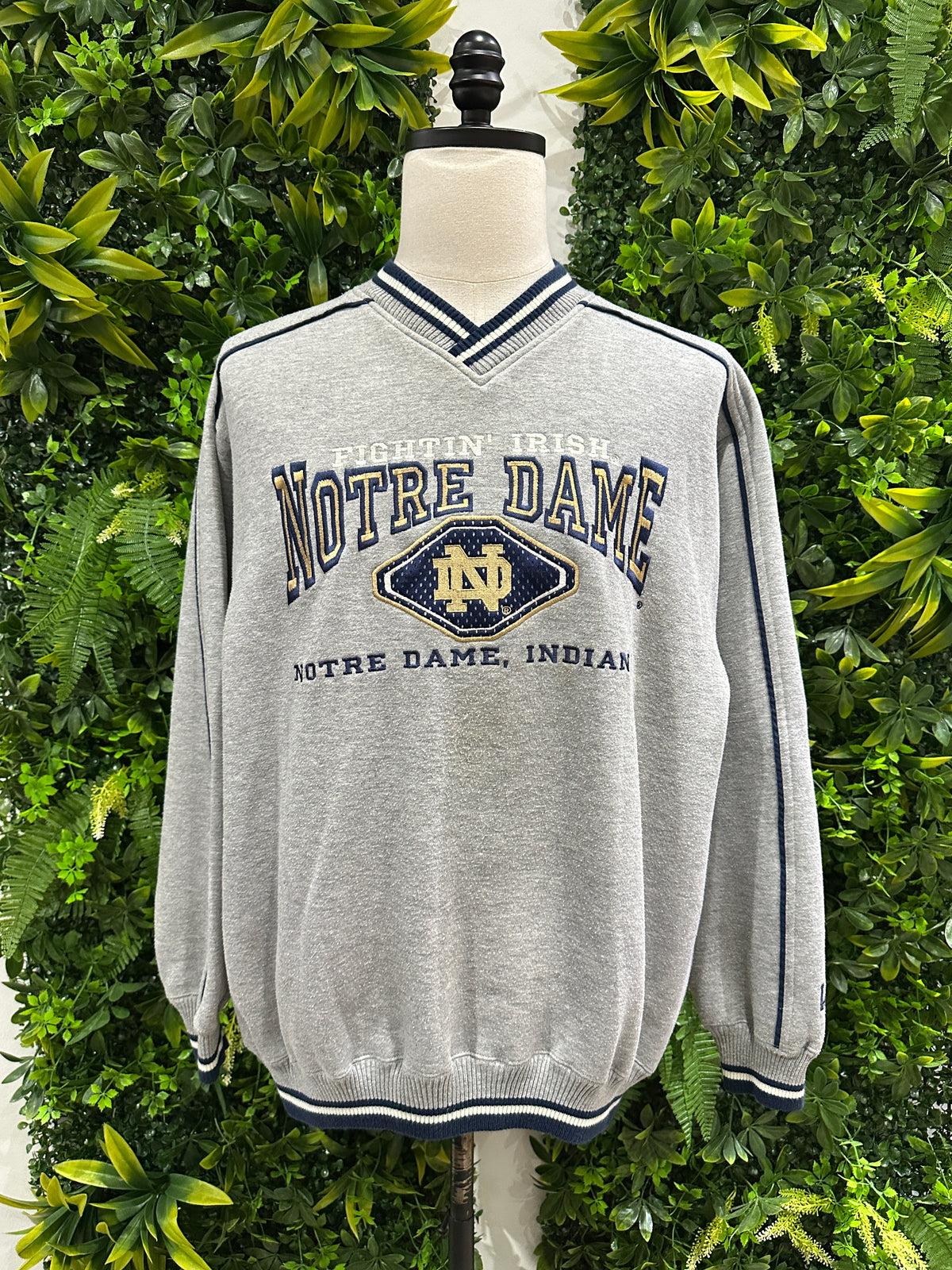 (Mens Large) 90s Notre Dame Spell-Out Sweater 007