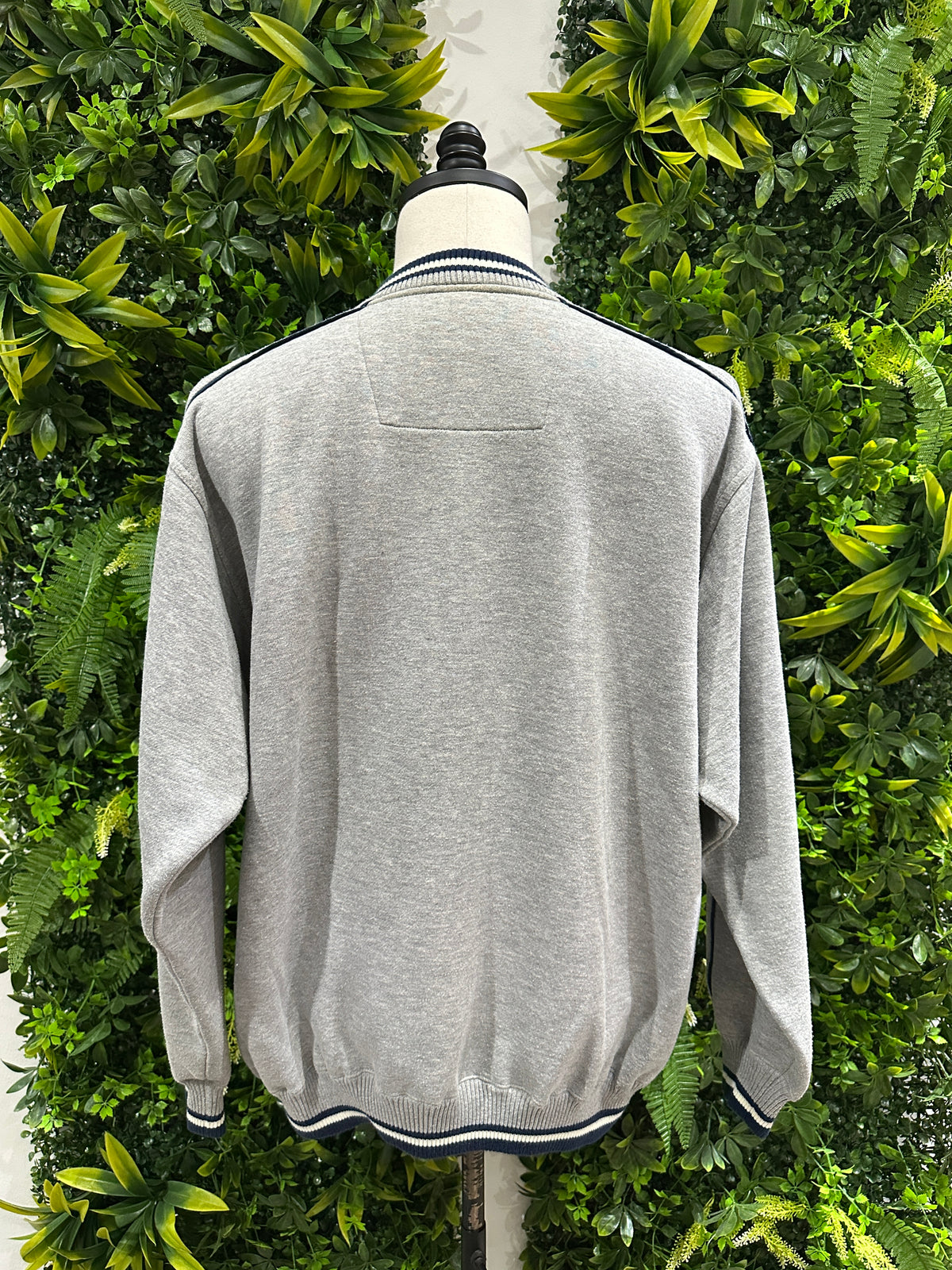 (Mens Large) 90s Notre Dame Spell-Out Sweater 007