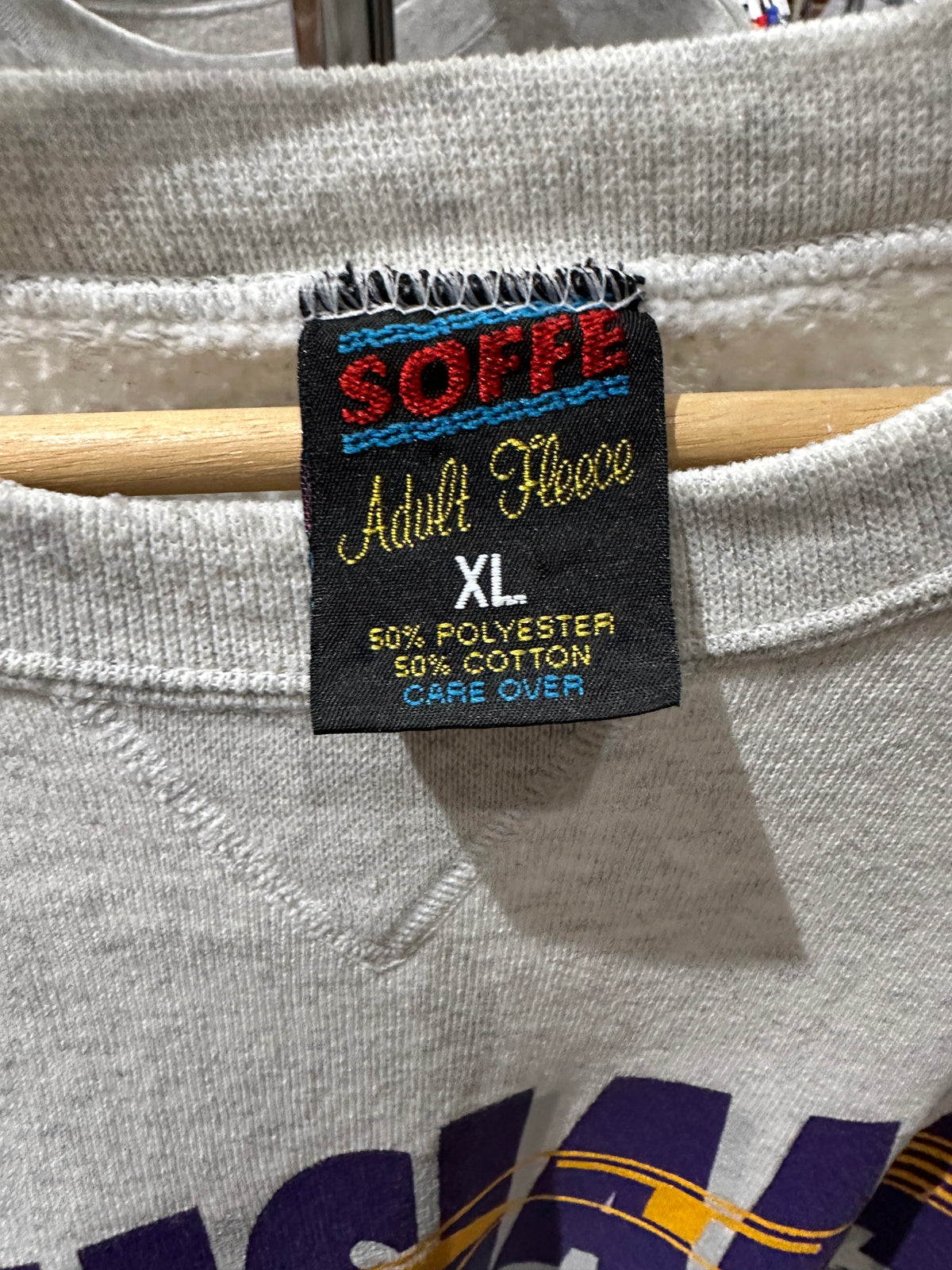 (Mens XL) 90s LSU Spell-Out Sweater 007