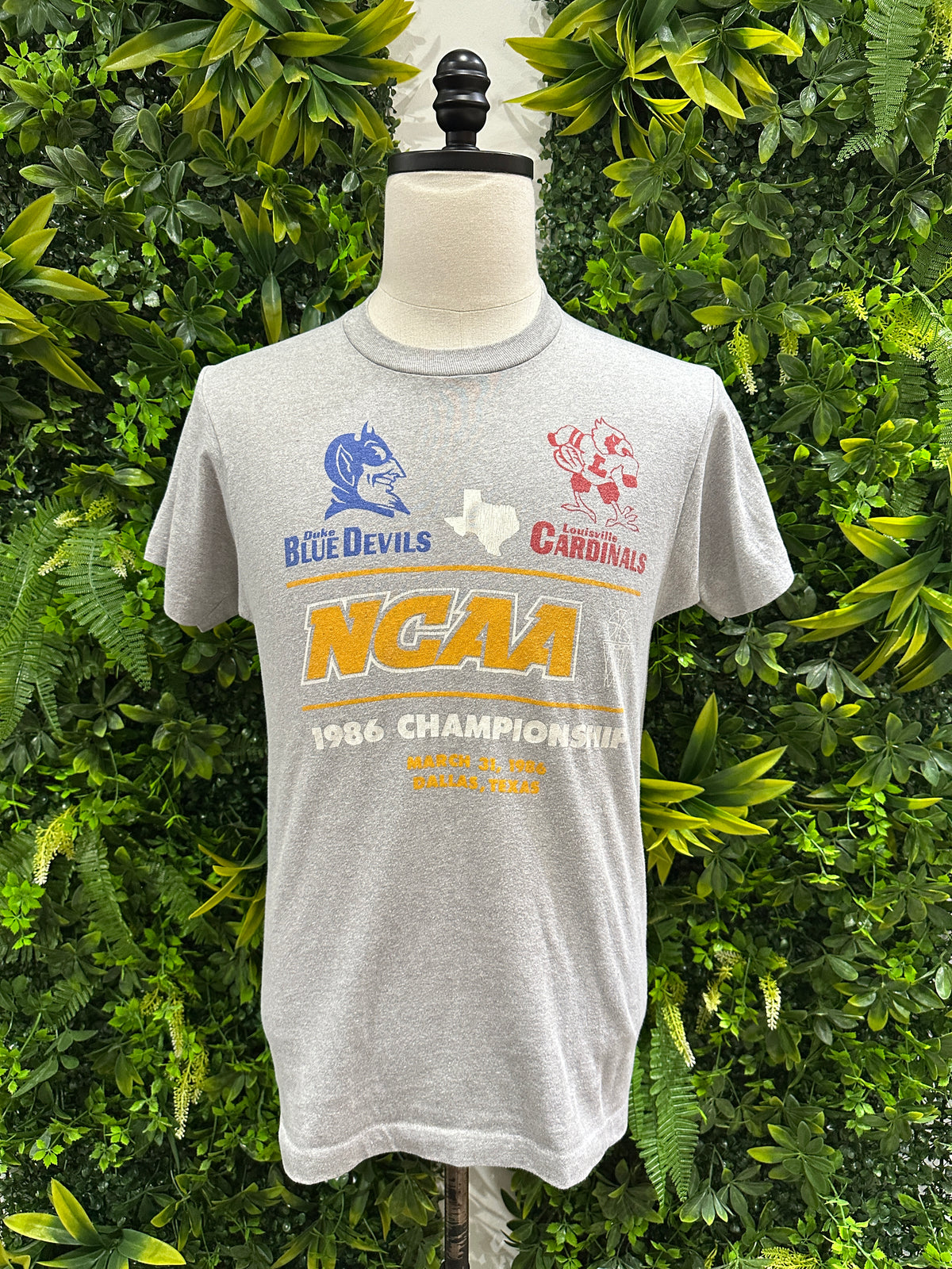 (Mens Medium) 1986 NCAA Championship Shirt 007