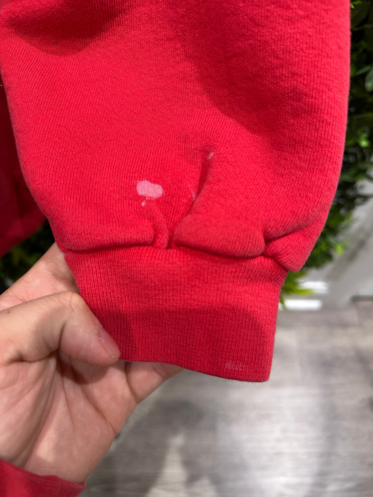 (Mens Medium) 90s Tommy Hilfiger Red Sweater 007