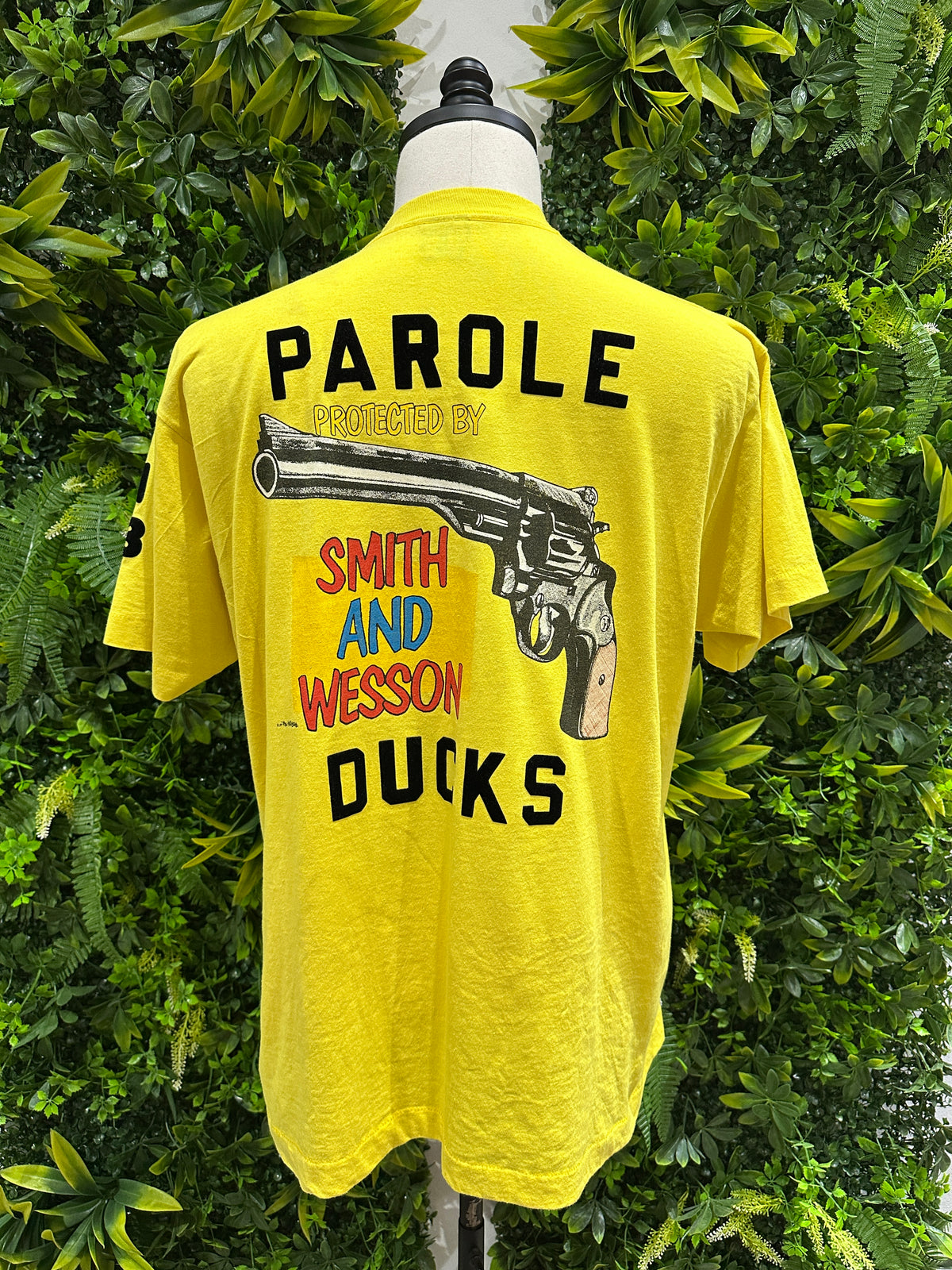 (Mens XL) 1987 Robo Ducks Shirt 007