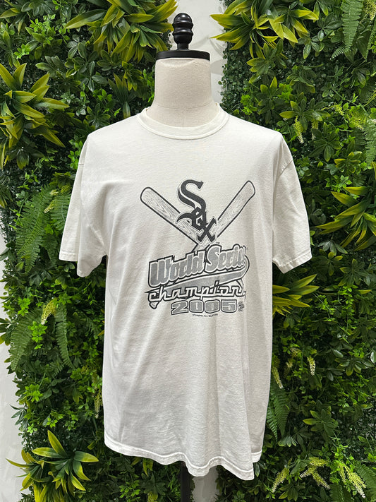 (Mens XL) 2005 Chicago White Sox World Series Champs Shirt 007