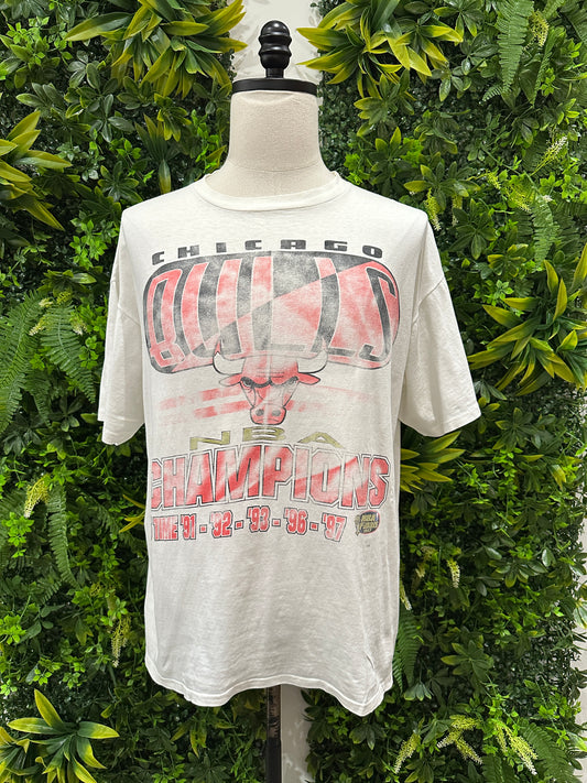 (Mens XL) 1997 Chicago Bulls World Champs Shirt 007