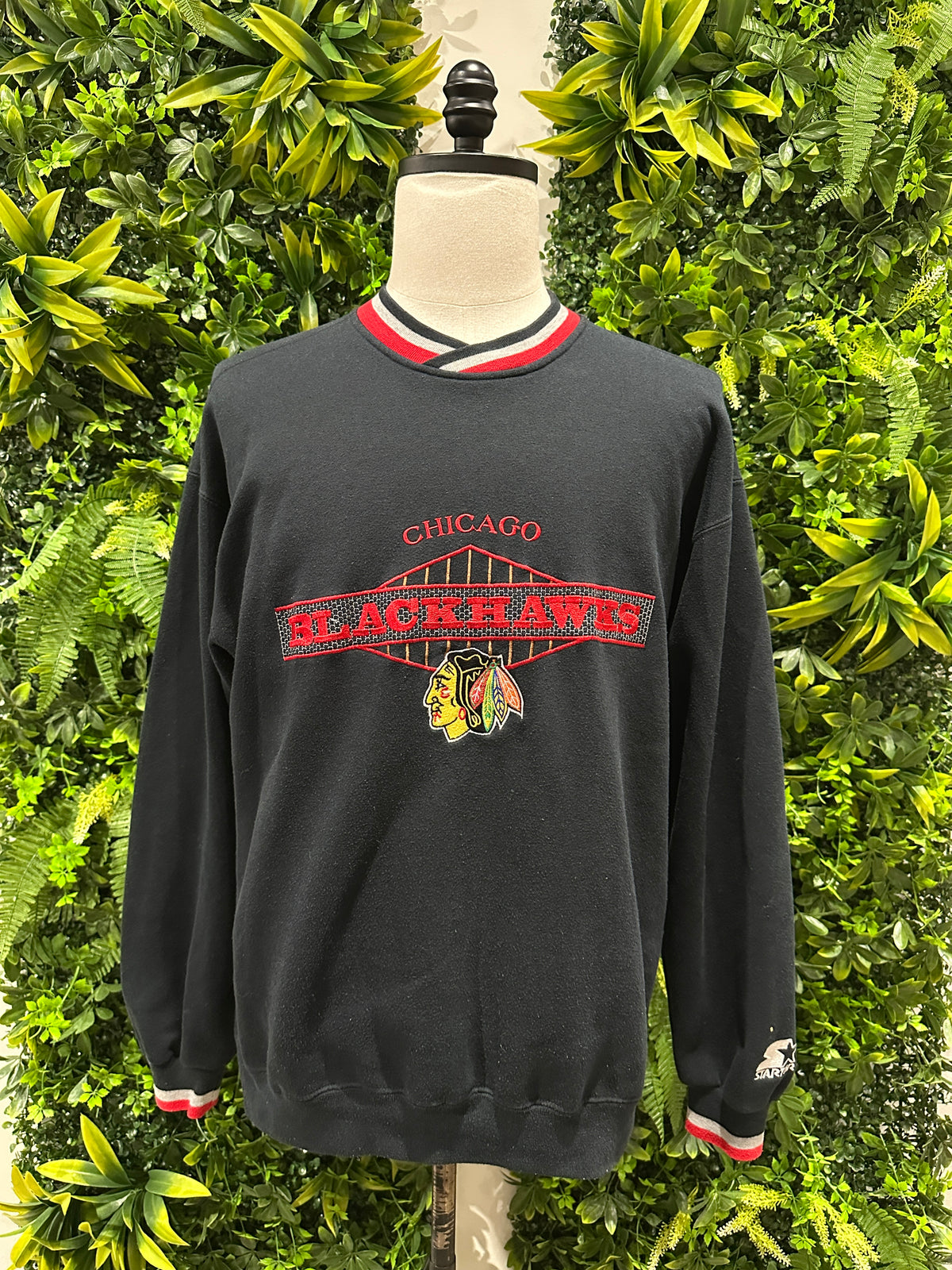 (Mens Large) 90s Starter Chicago Blackhawks Sweater 007