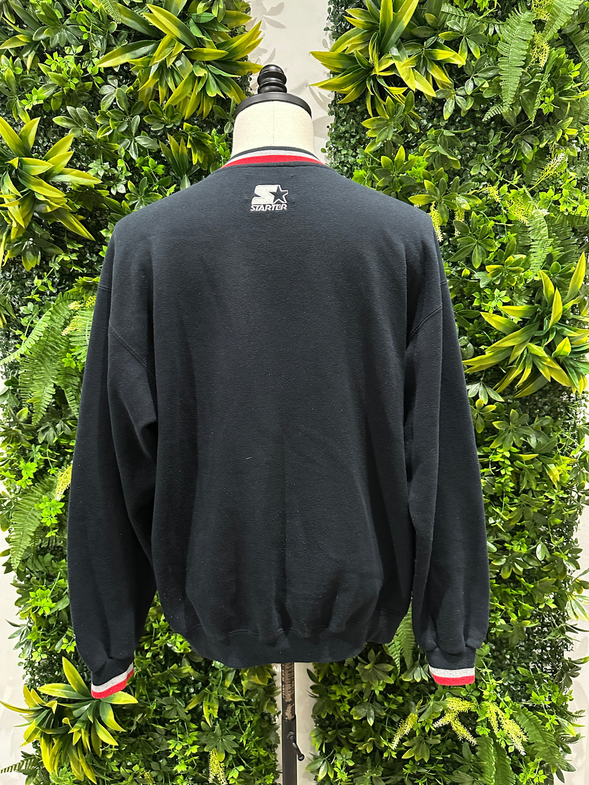 (Mens Large) 90s Starter Chicago Blackhawks Sweater 007