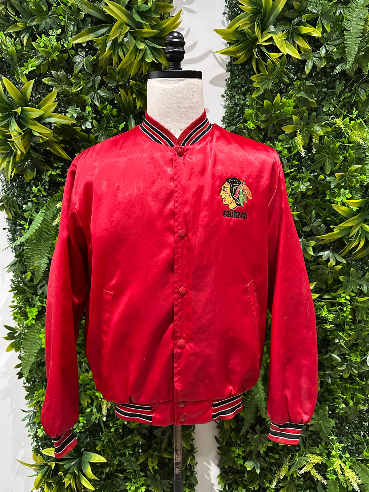 (Mens Large) 90s Chicago Blackhawks Bomber Jacket 007
