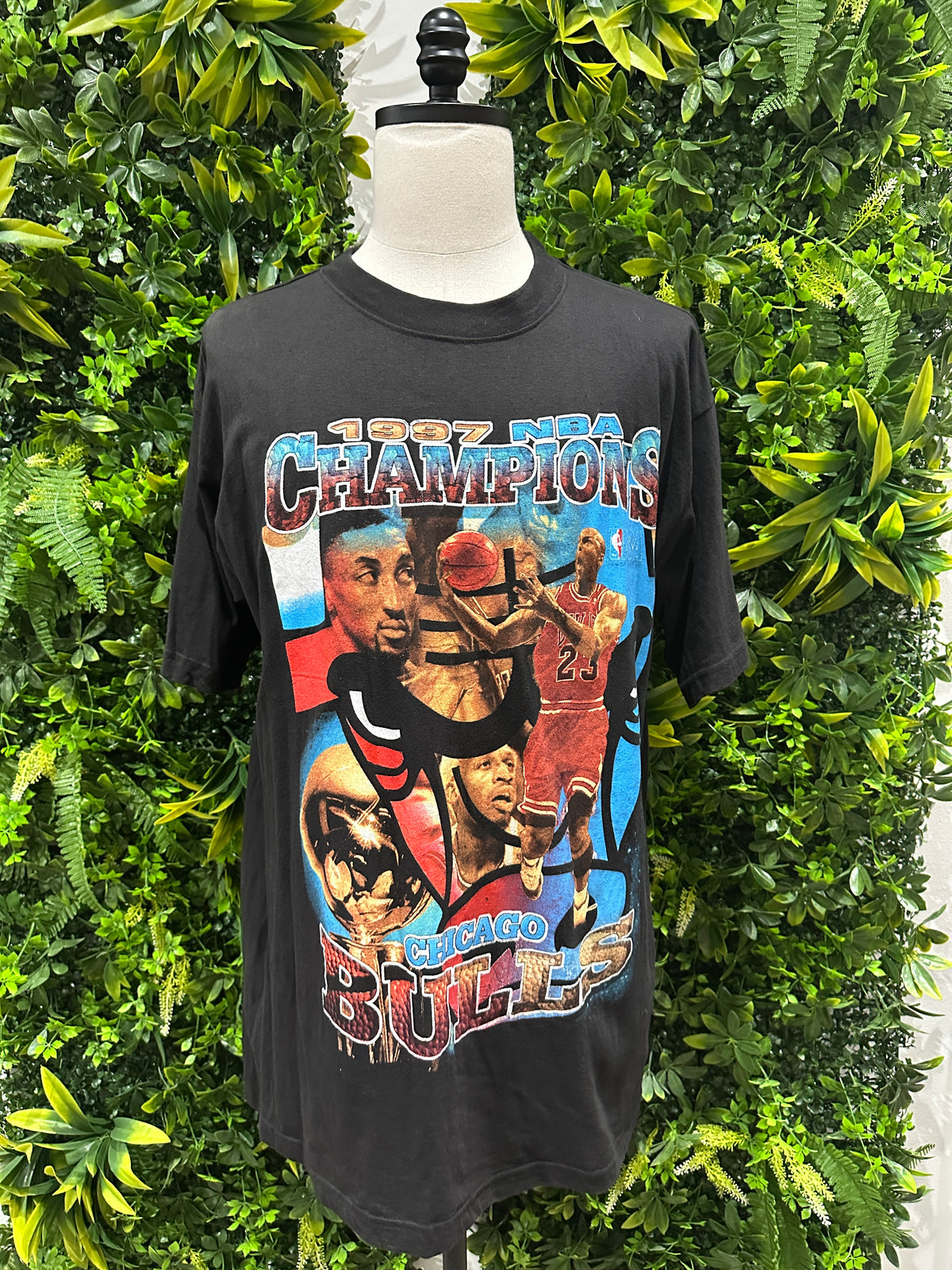 (Mens XL) NBA Chicago Bulls Rap Tee REPLICA Shirt 007