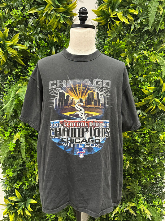 (Mens XL) 2005 Chicago White Sox World Series Champs Shirt 007