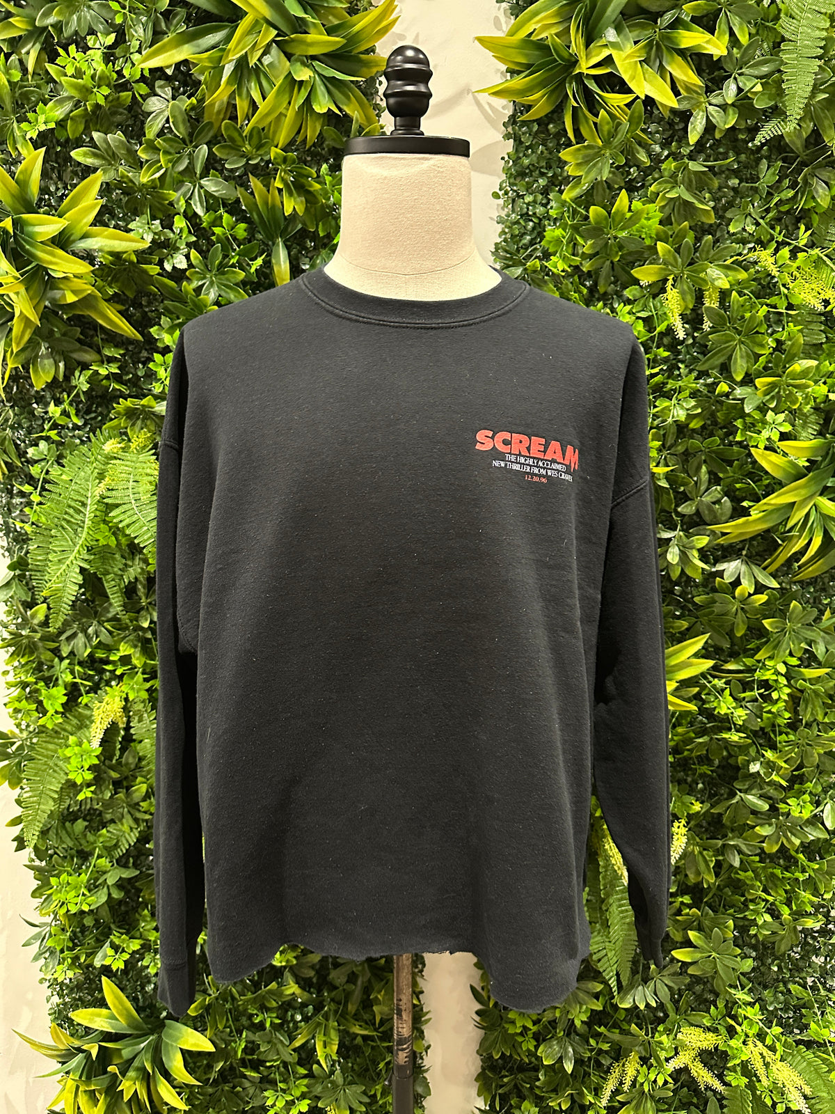 (Mens XL) 1996 'Scream' Movie Sweater 007