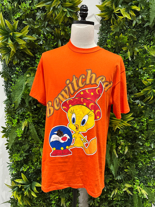 (Mens Large) Looney Tunes 'Bewitched' Holloween Shirt 007