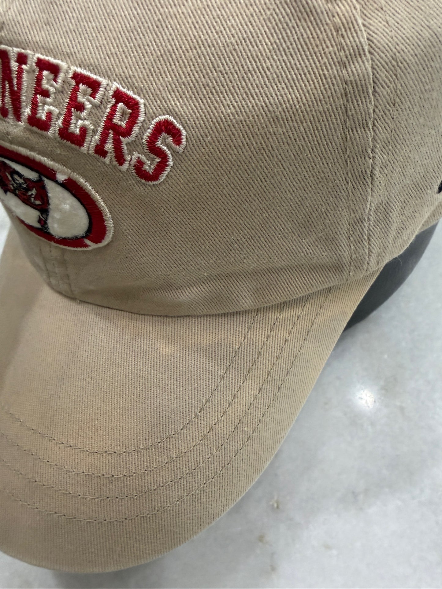 NFL Pro-Line Tampa Buccaneers Strap-Back Hat