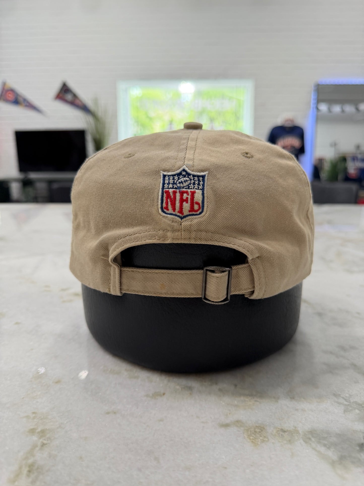 NFL Pro-Line Tampa Buccaneers Strap-Back Hat