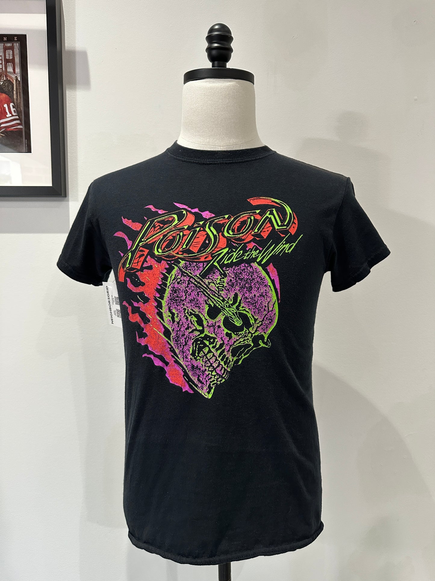 (Mens Small) 2018 Posion Band Tour Shirt