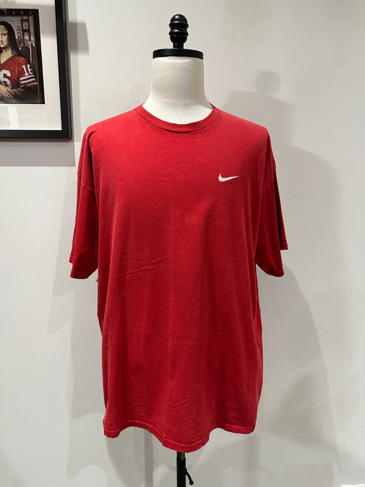 (Mens XXL) 90s Nike Red Shirt