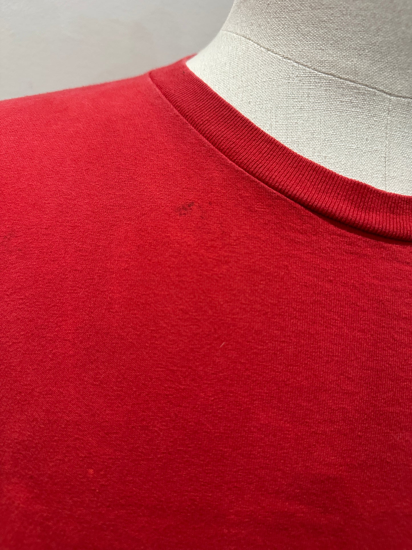 (Mens XXL) 90s Nike Red Shirt