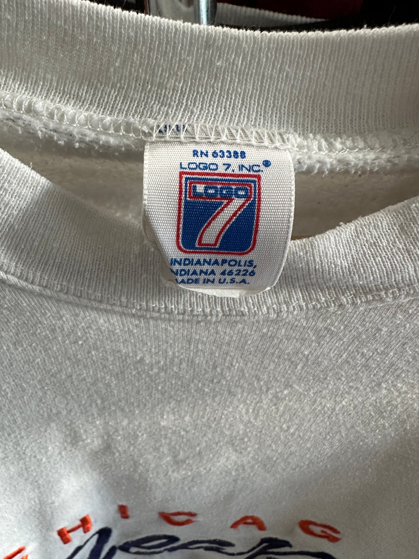(Mens XL) 90s Chicago Bears Script Logo Sweater
