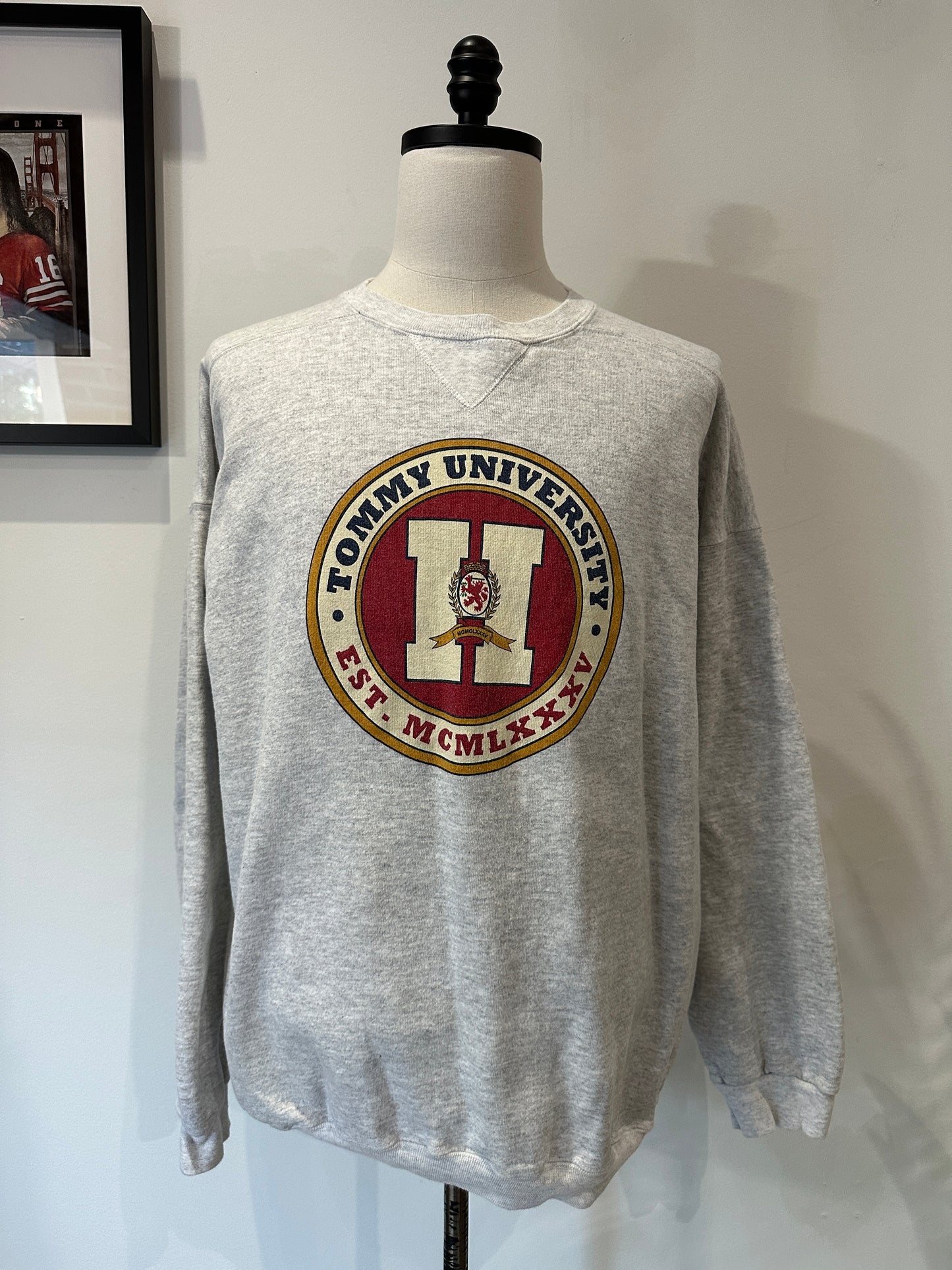 (Mens Large) 90s Tommy Hilfiger 'Tommy University' Sweater