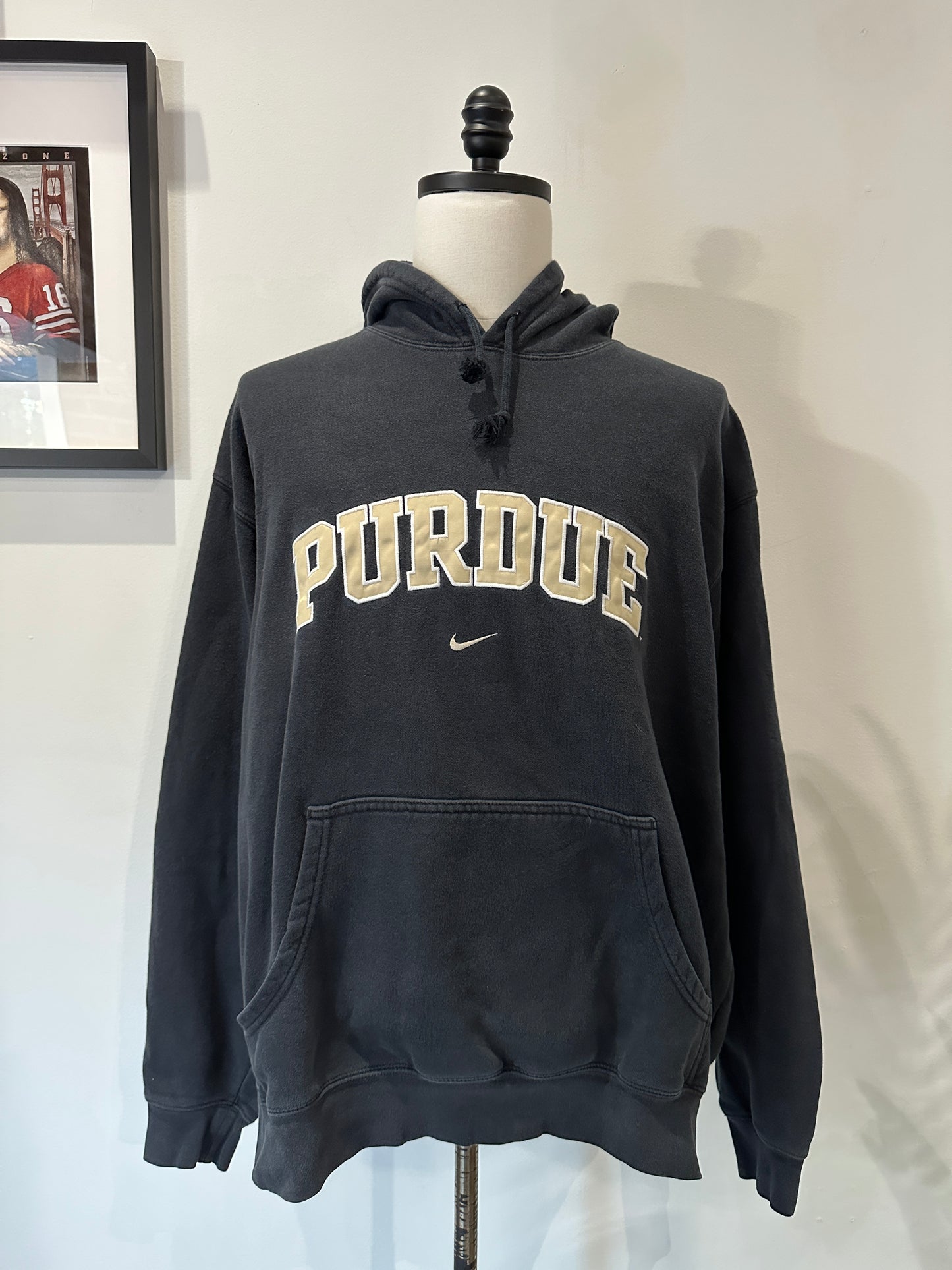 (Mens XXL) Nike Purdue University Center-Swoosh Sweatshirt