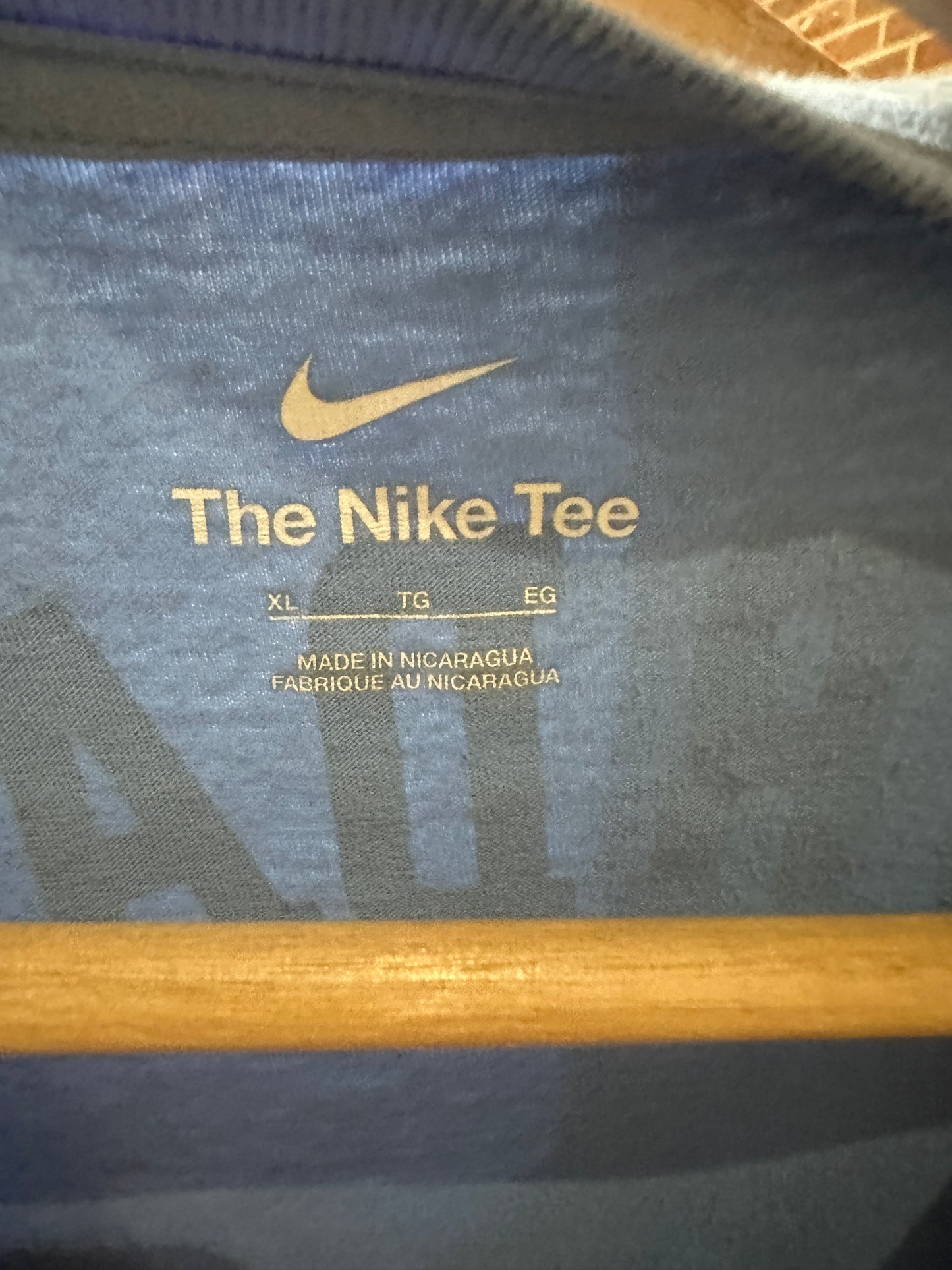 (Mens XL) Nike North Carolina 'Jordan' Shirt