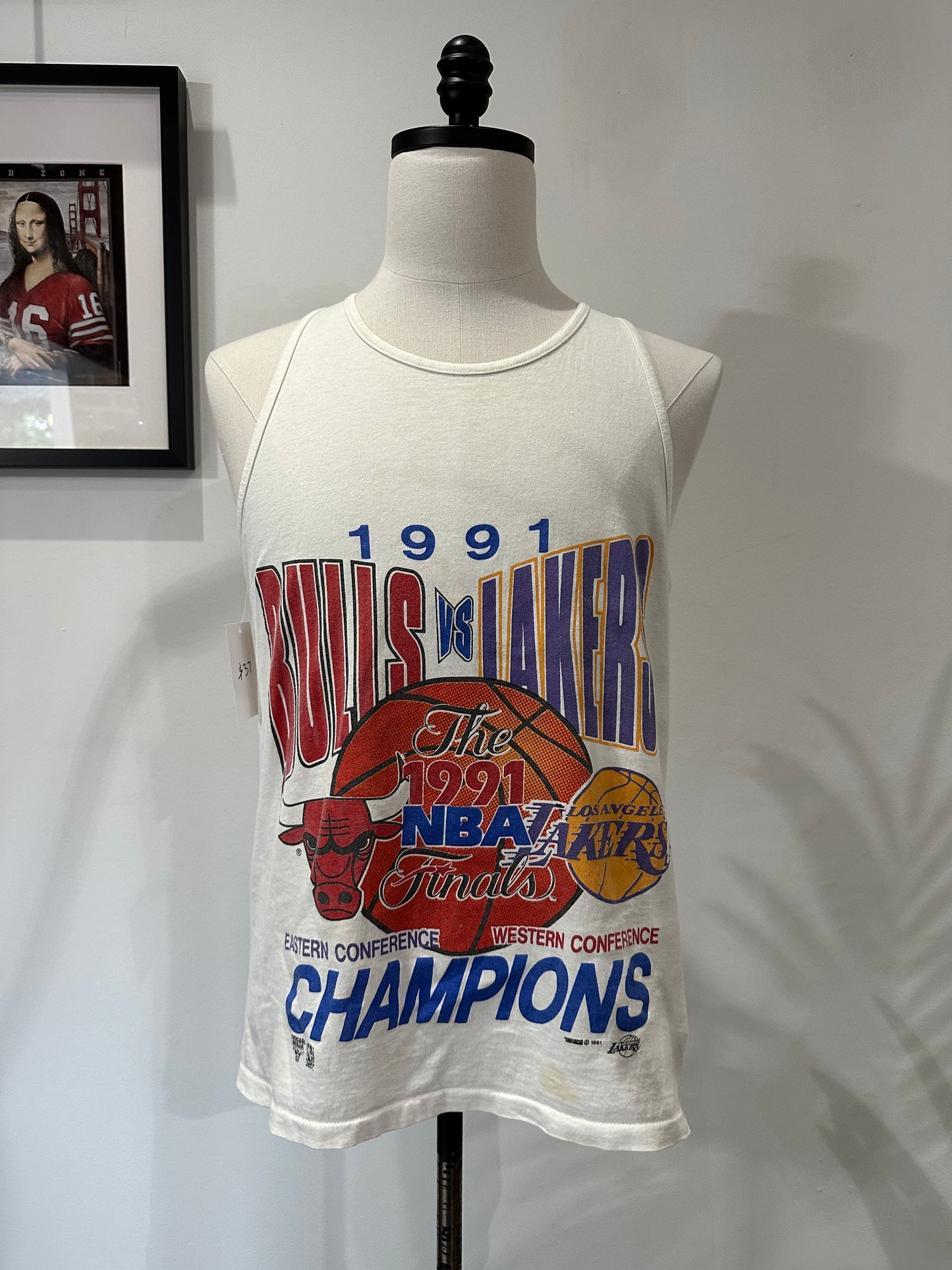 (Mens Large) 1991 Chicago Bulls Vs. LA Lakers Tank-Top