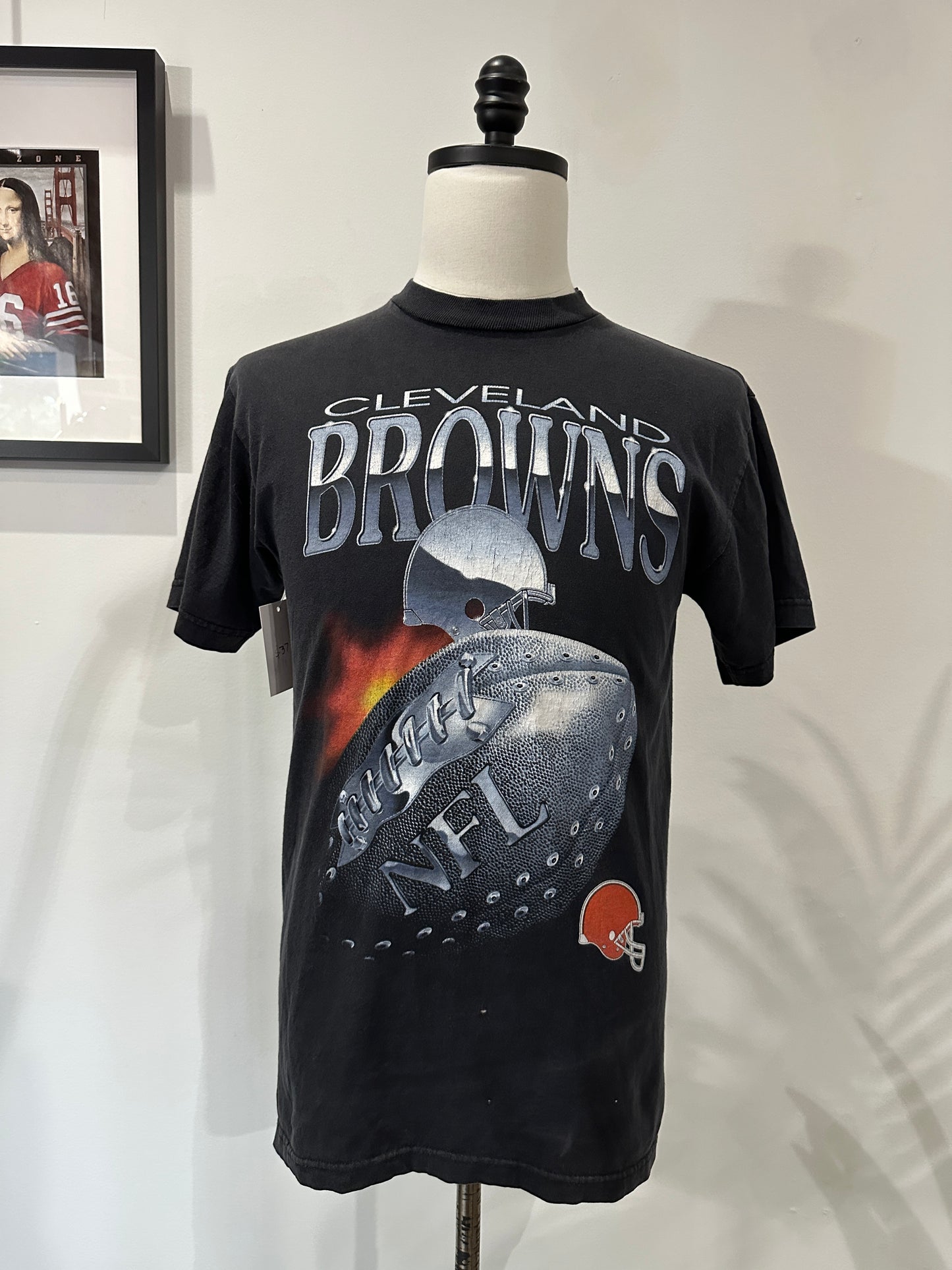 (Mens Mediun) 90s NFL Cleveland Browns Shirt