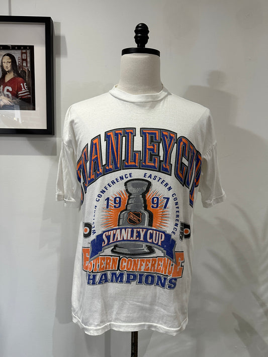 (Mens Large) 1997 Philadelphia Flyers Stanley Cup Shirt