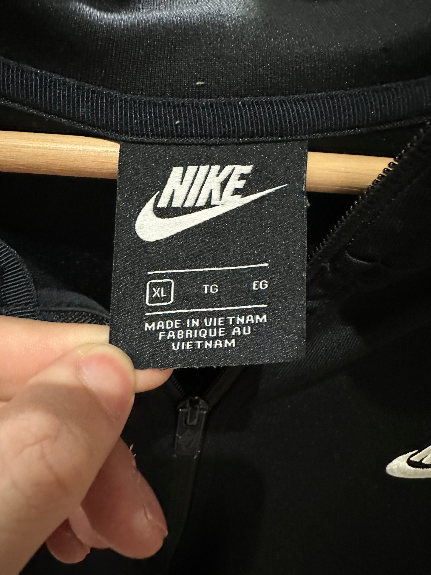 (Men XL) Nike Black Track Jacket