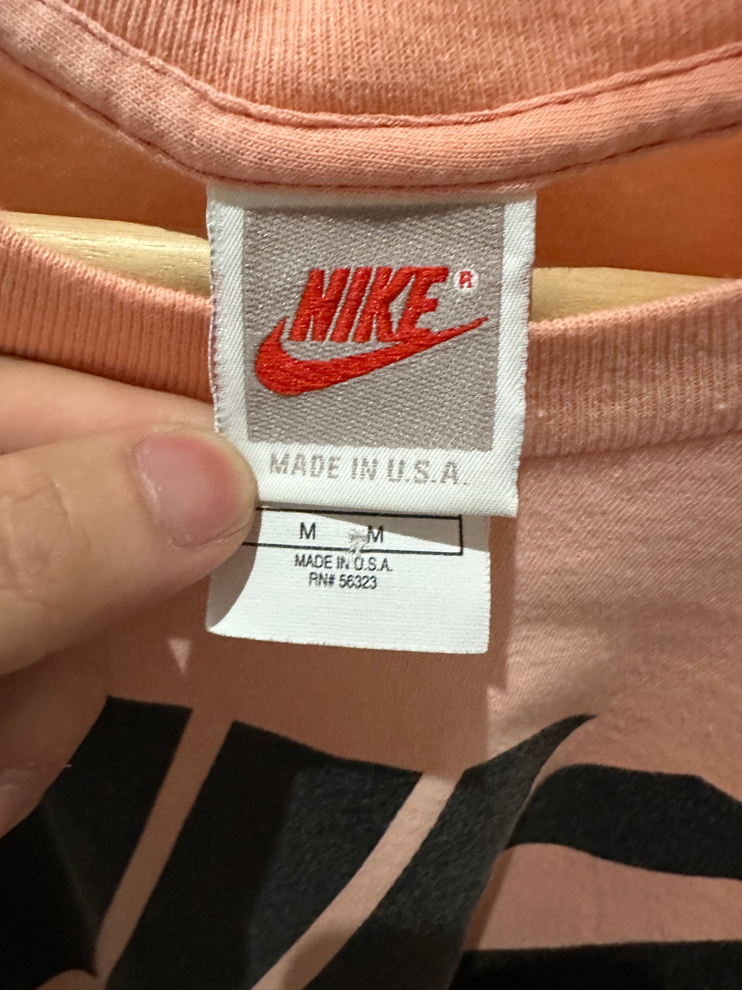 (Women Medium) 90s Nike Pink Shirt