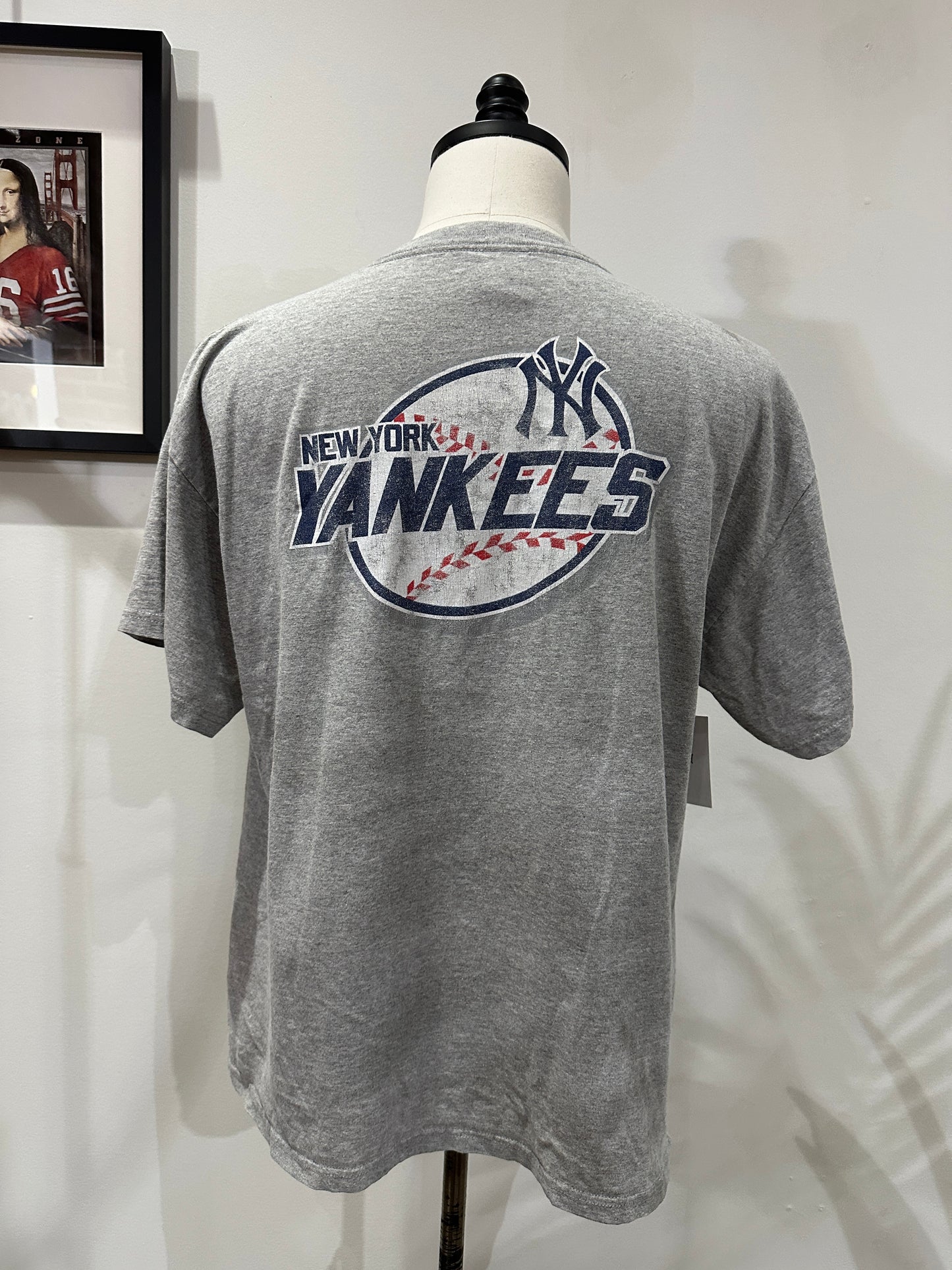 (Mens XL) MLB New York Yankees Shirt