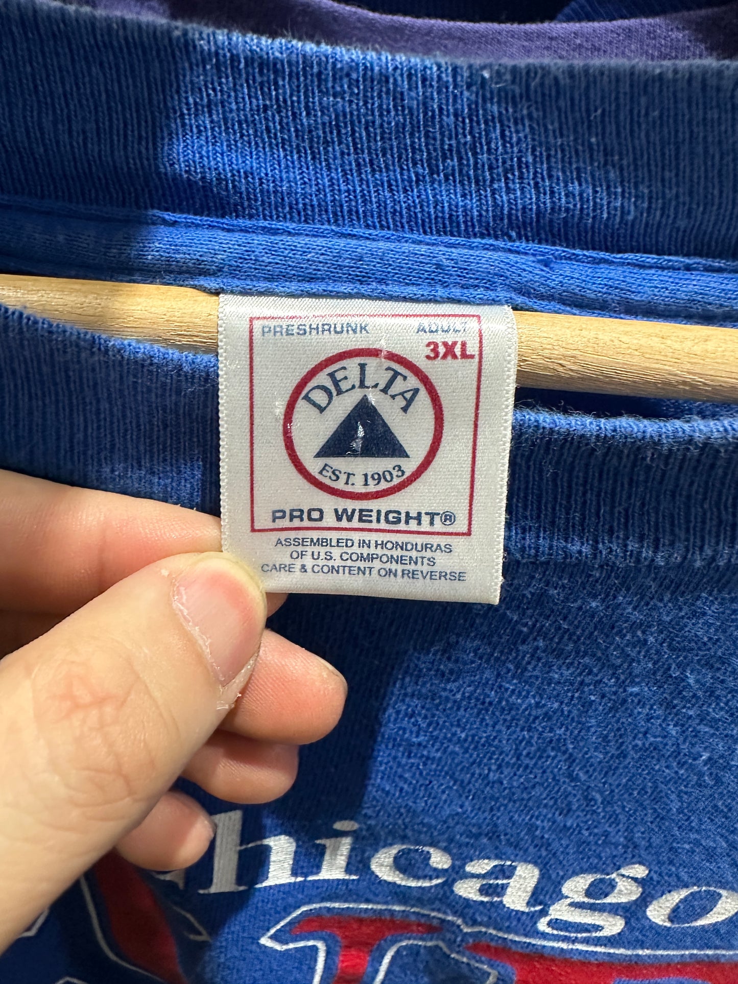 (Mens 3X) 2001 Chicago Cubs Spell-Out Shirt