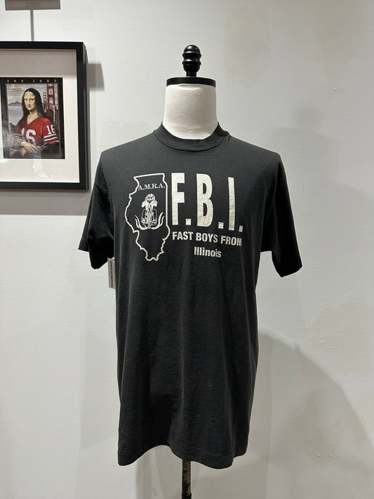 (Mens XL) 90s F.B.I 'Fast Boys From Illinois' Shirt