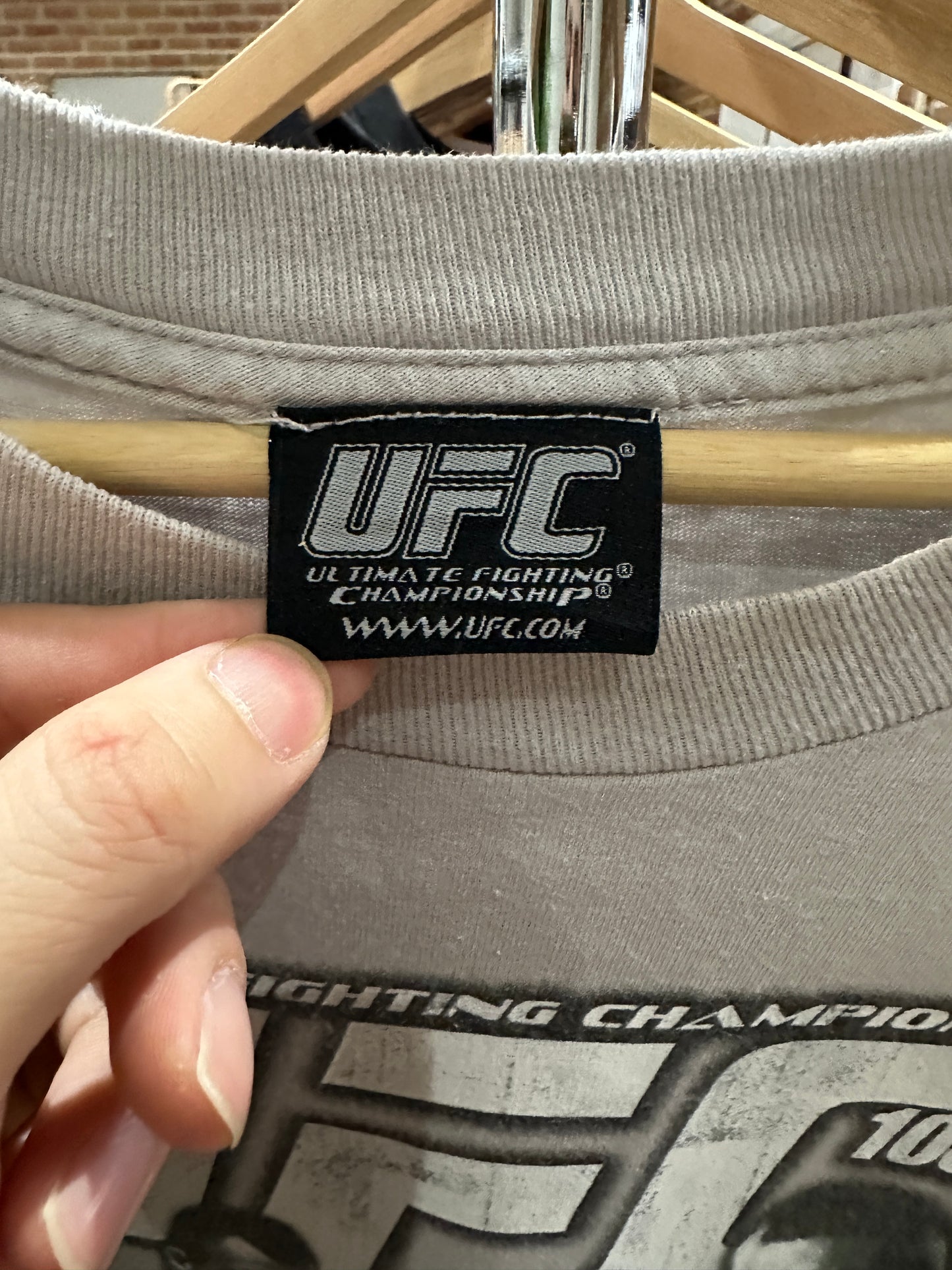 (Mens XL) 2009 UFC Frankln Vs. Belfort Shirt