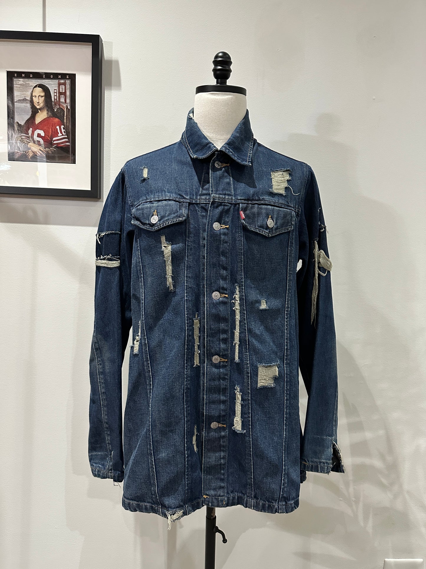 (Mens Large) Levi's Distressed Denim Jacket