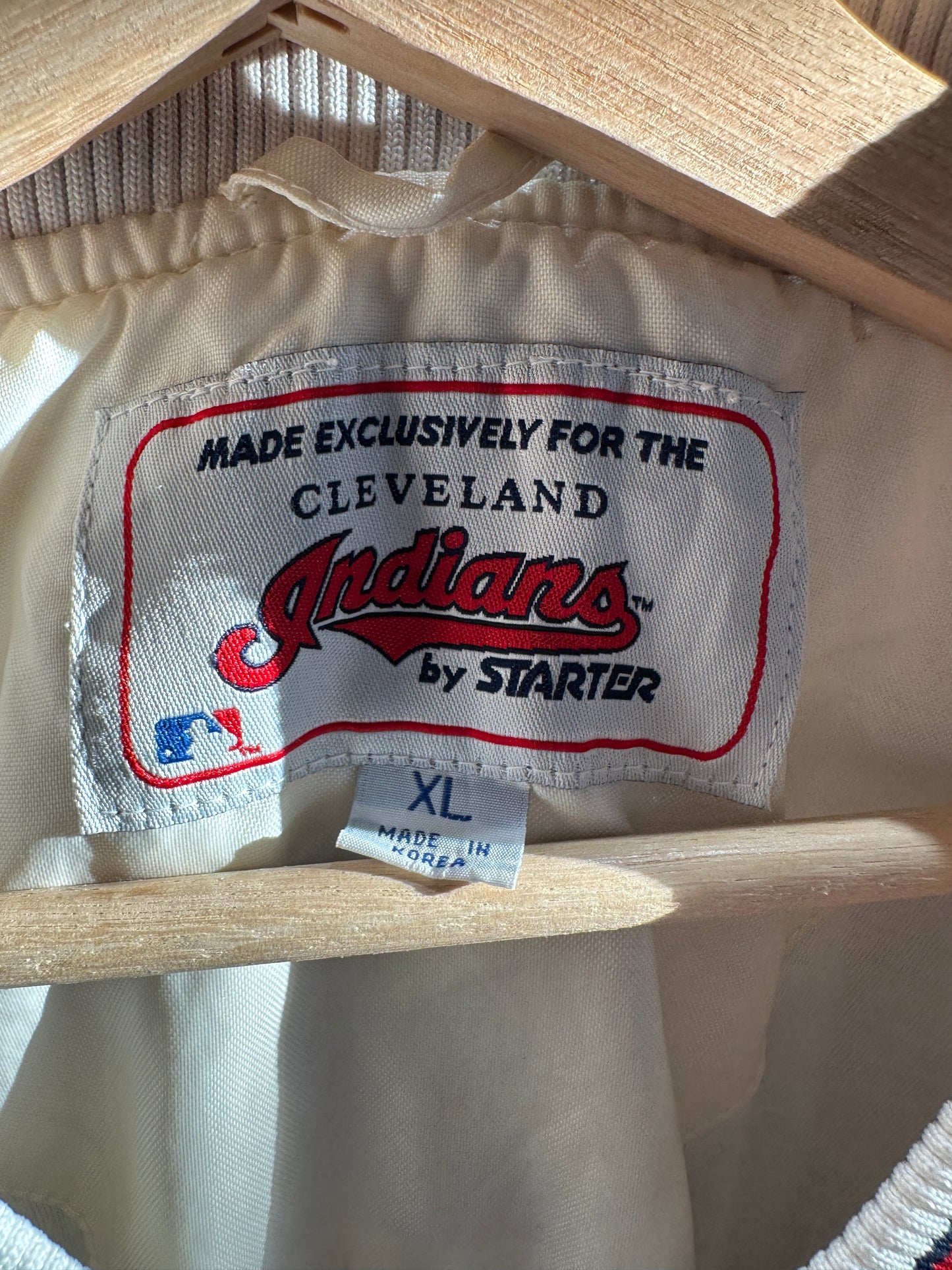 (Mens XL) 90s Starter Cleveland Indians Windbreakers