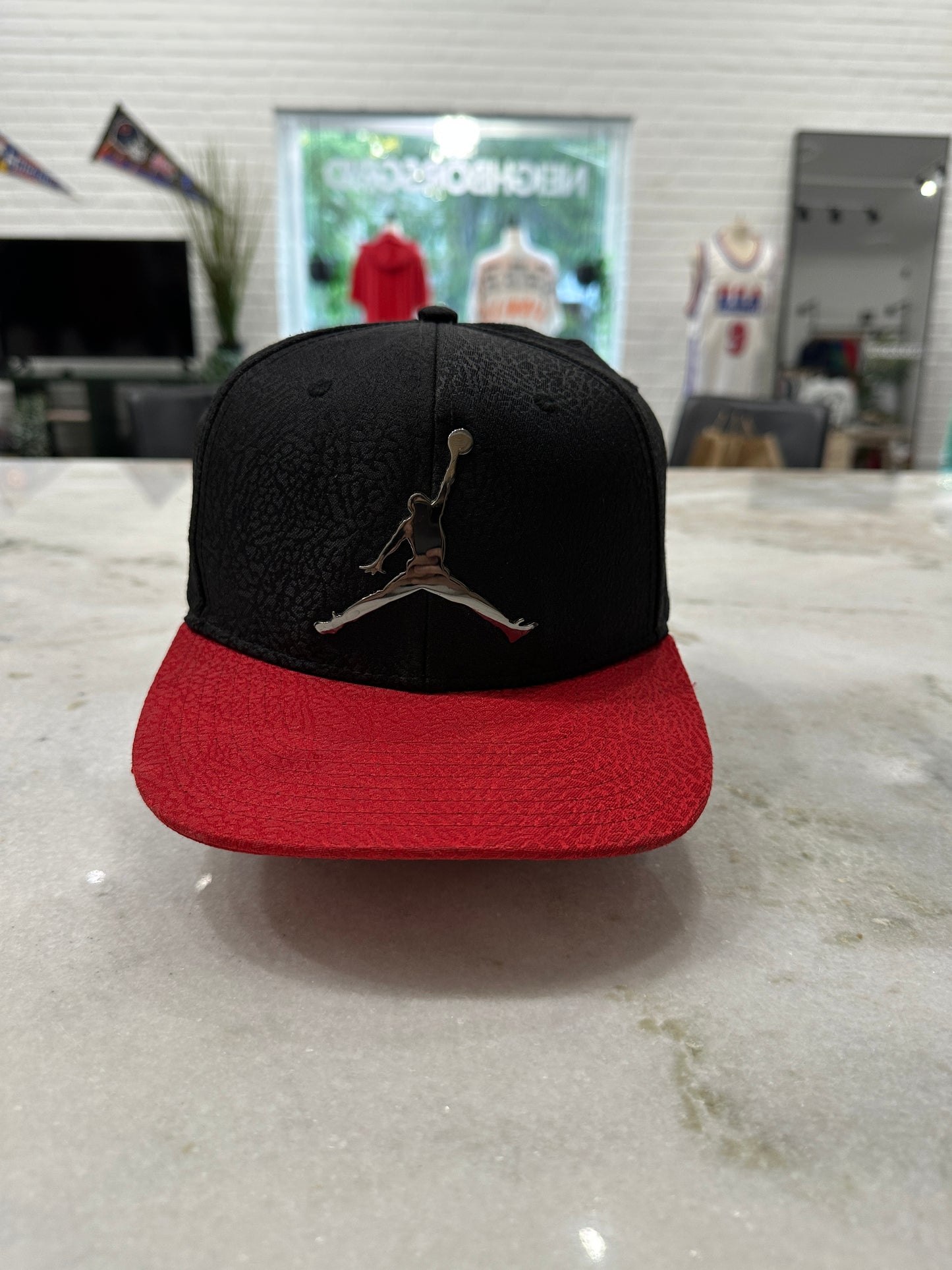 Air Jordan Black & Red Snap-Back Hat