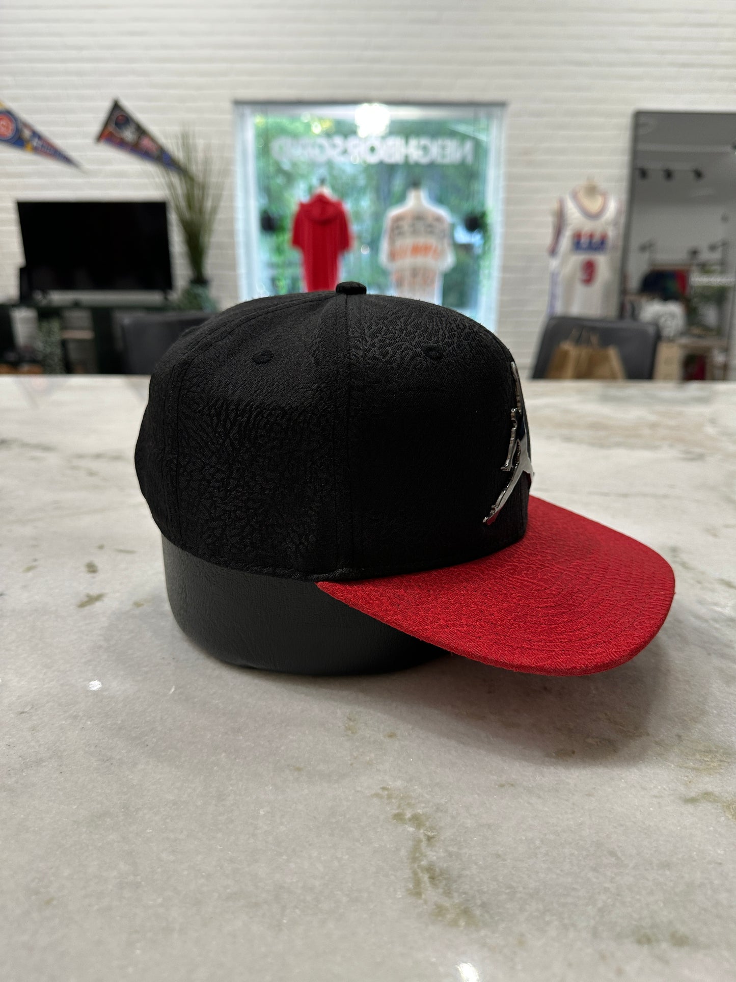 Air Jordan Black & Red Snap-Back Hat