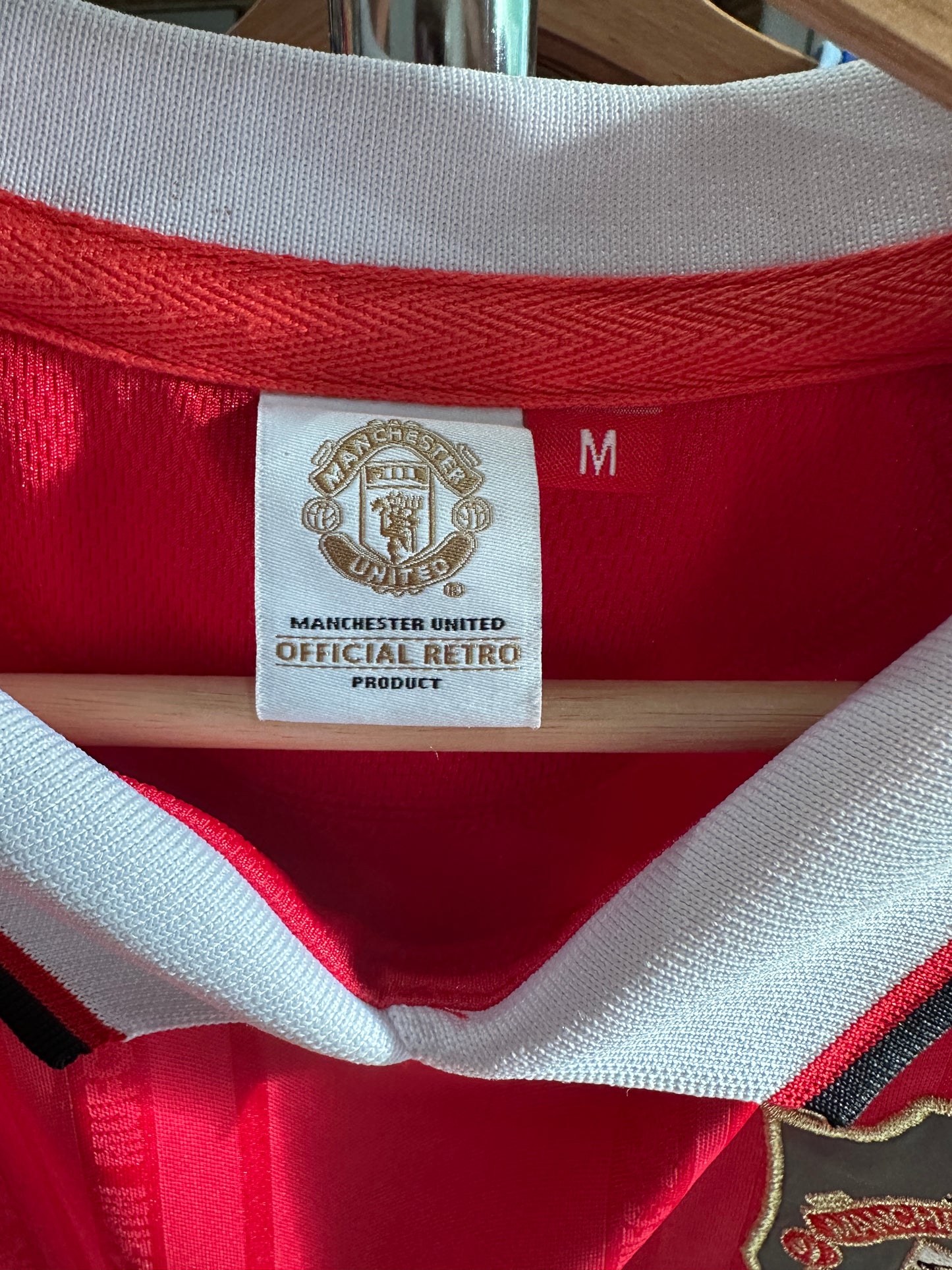 (Mens Medium) Retro Manchester United Soccer Jersey 007