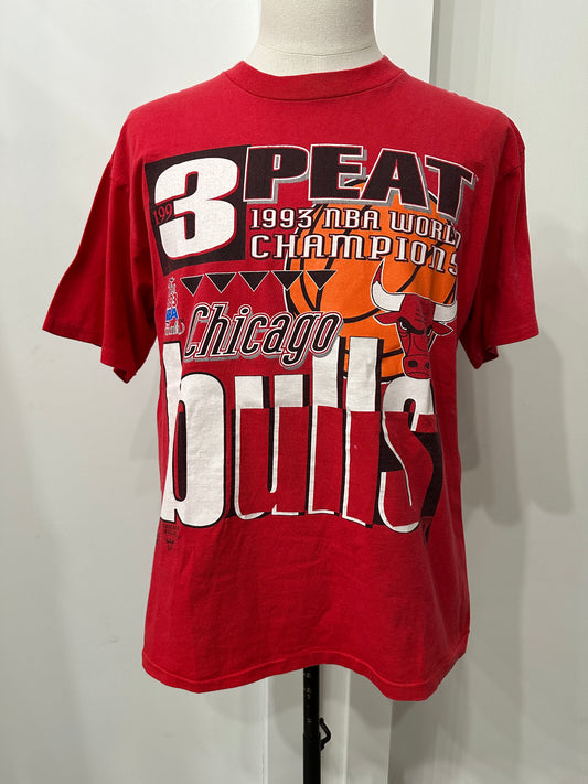 (Womens XL) 1993 Chicago Bulls 3-Peat Champ Shirt