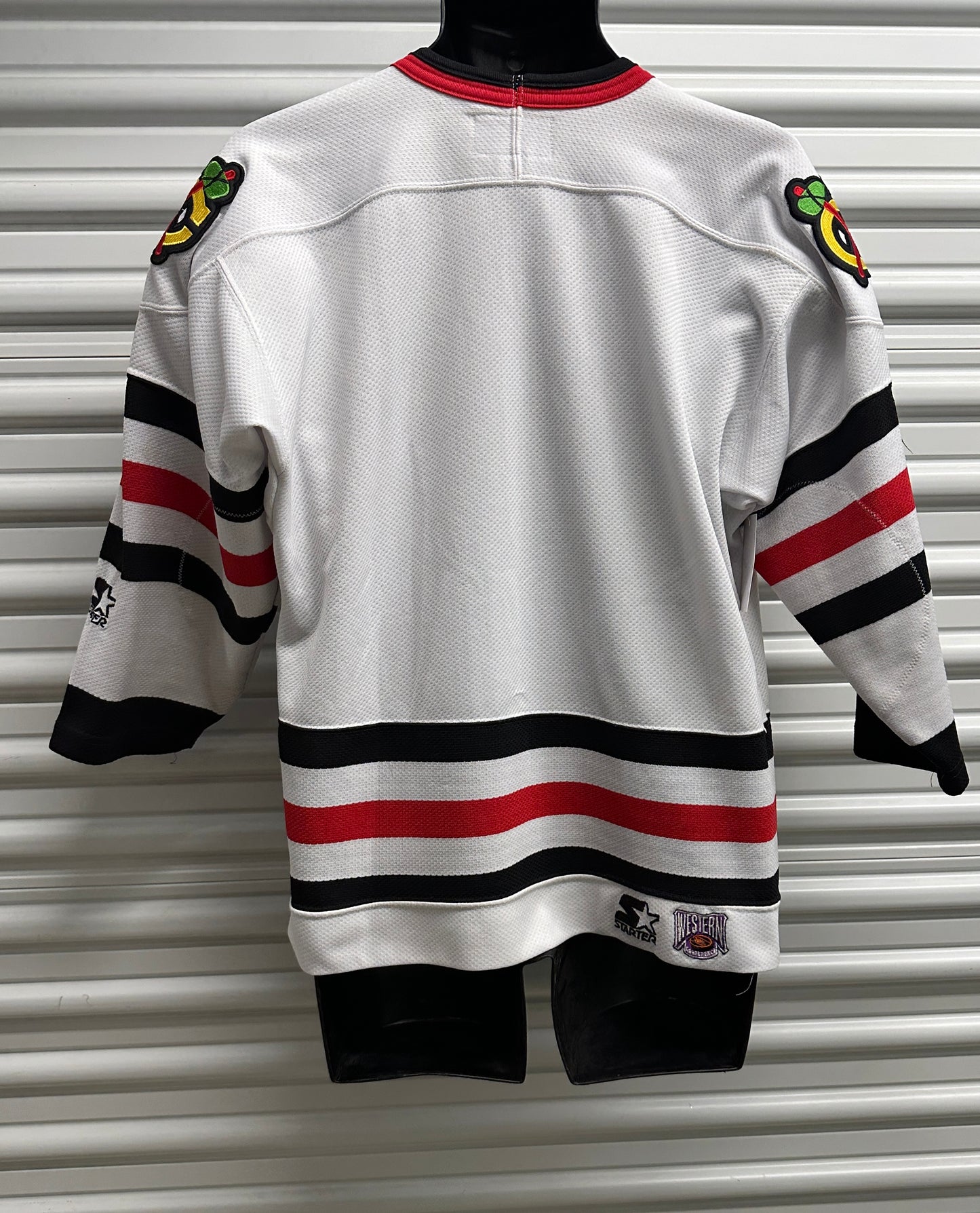 (Kids Large/XL) 90s Starter Chicago Blackhawks Jersey