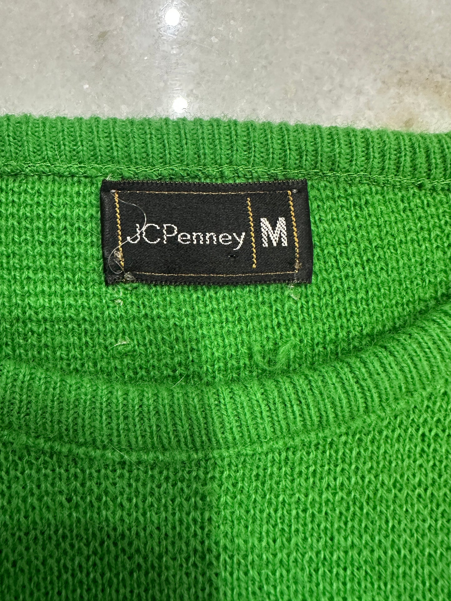 (Womans Medium) JC Penny Green Knit Sweater