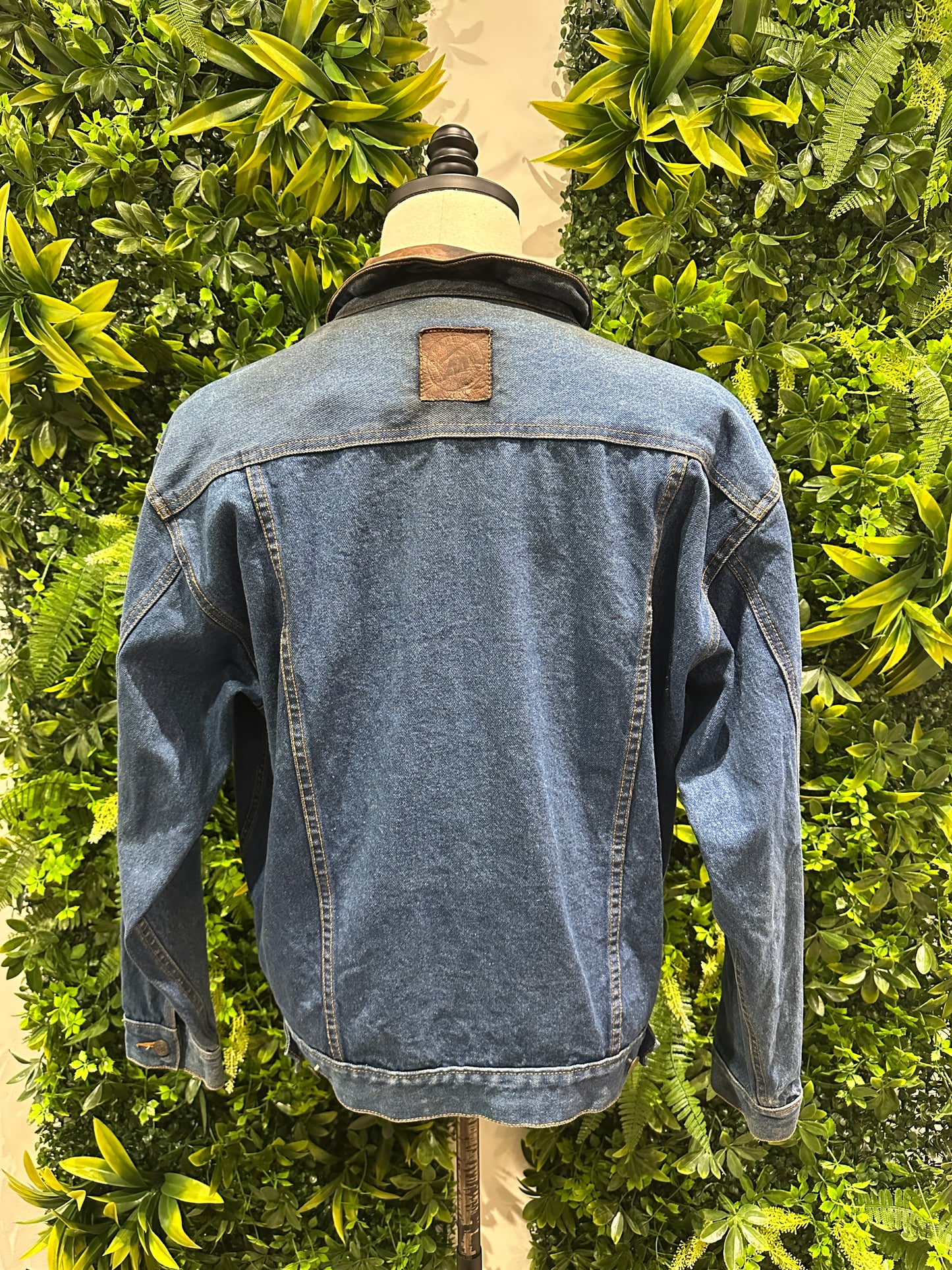 (Mens Large) 90s Marlboro Denim Jacket
