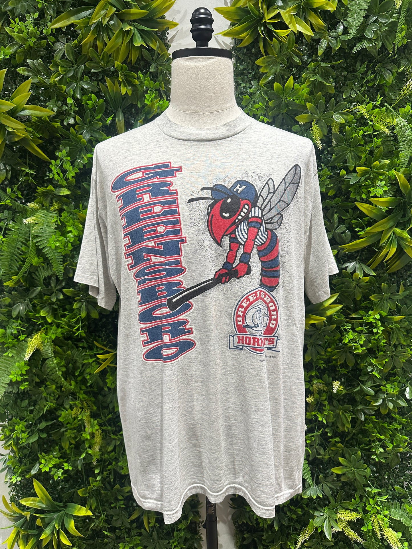 (Mens XL) 1992 Greensboro Hornets Shirt 007