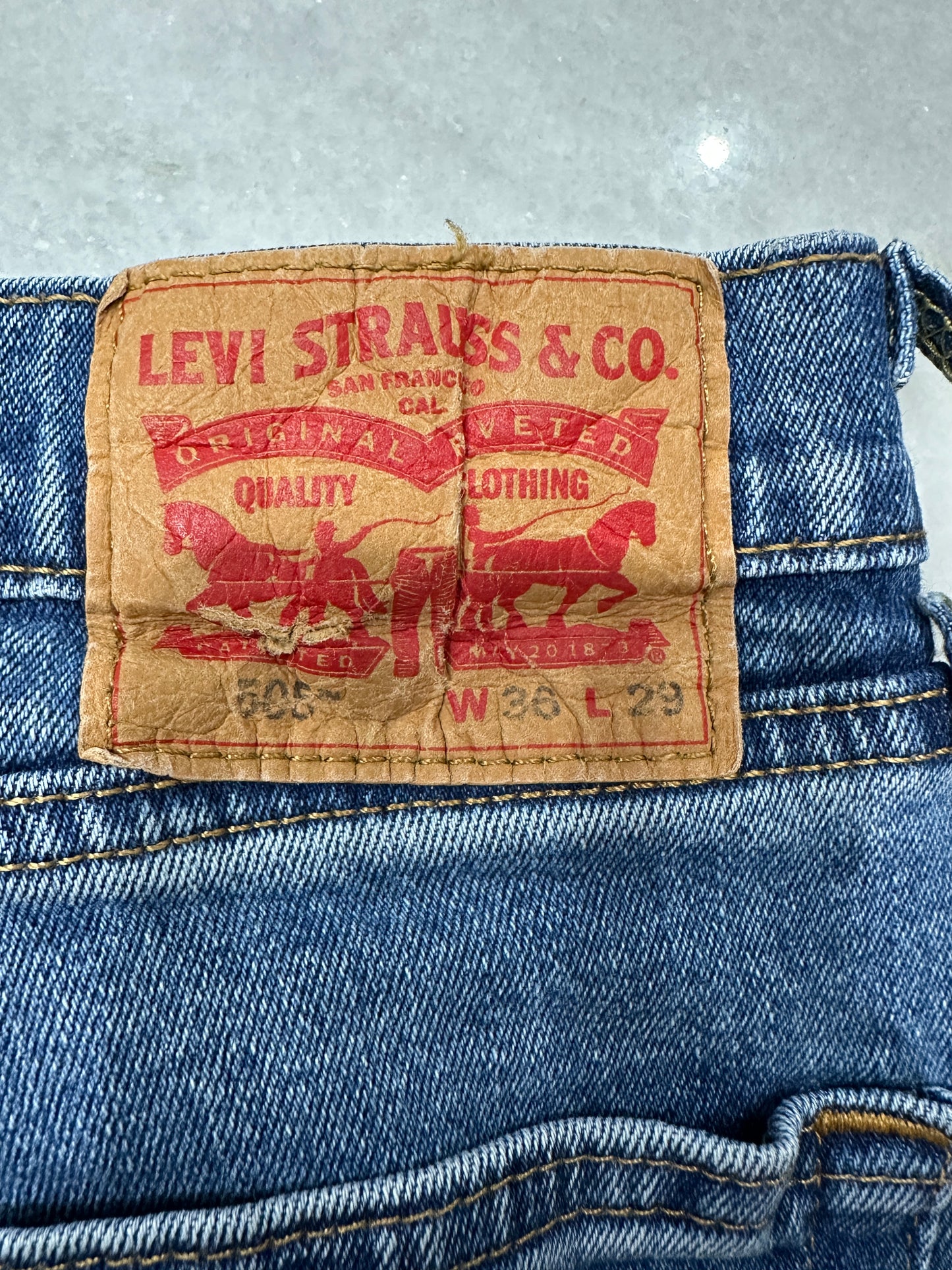 (Mens 36 x 29) Blue Levi's Jeans